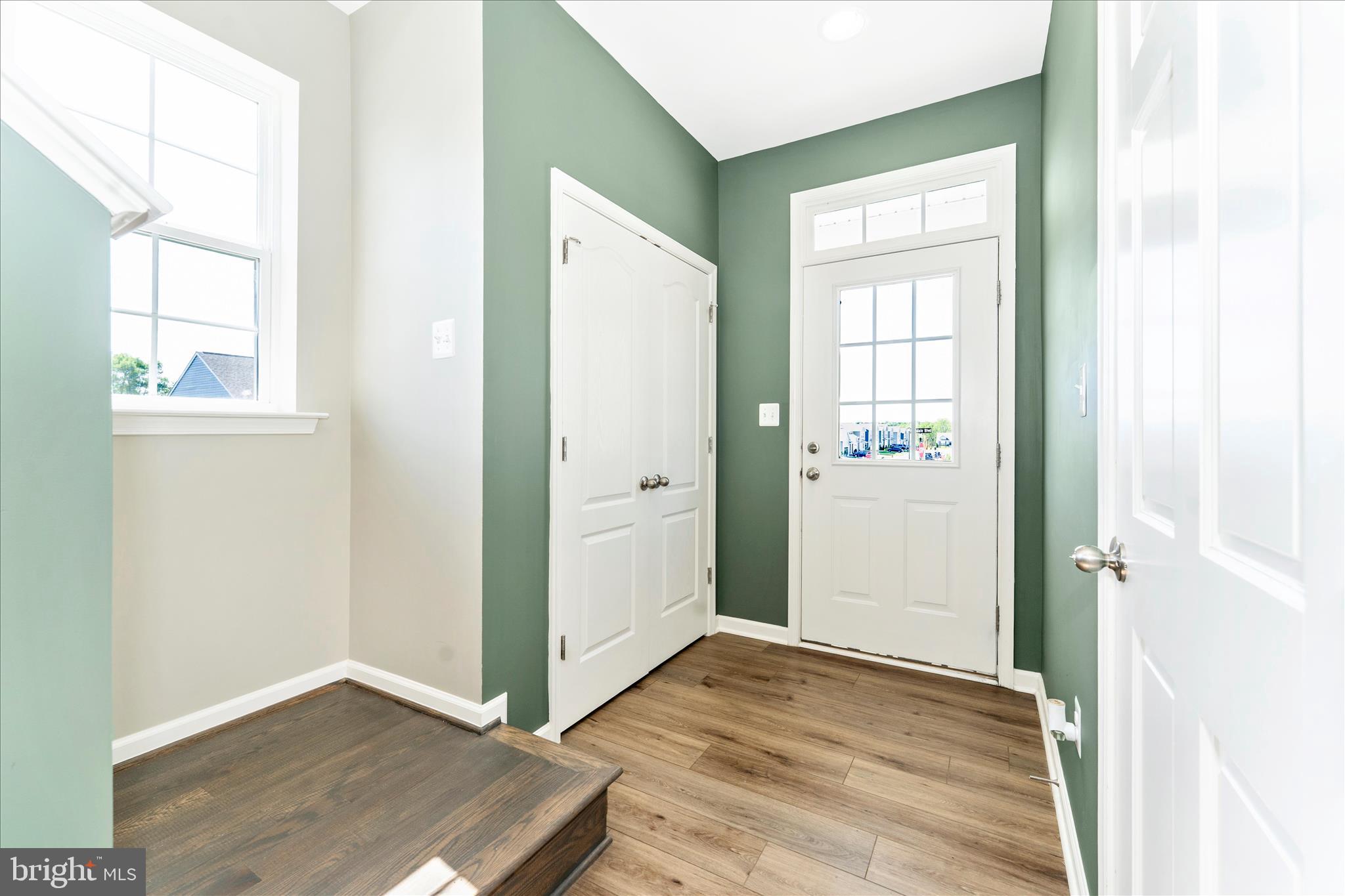 OVERLOOK AT RIVERSIDE TOWNHOMES - Residential