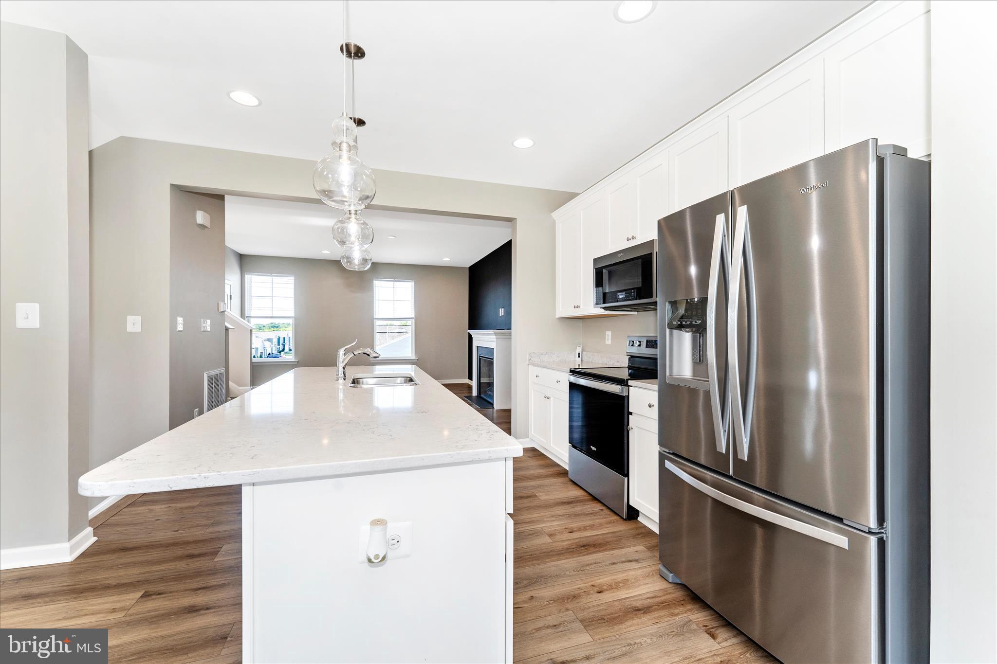 OVERLOOK AT RIVERSIDE TOWNHOMES - Residential
