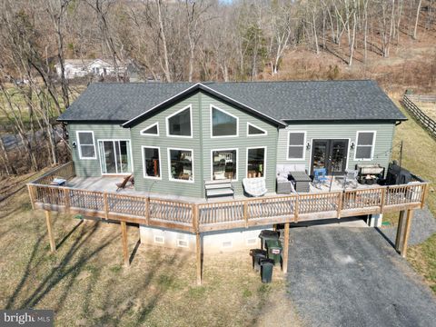 692 SUNSET VILLAGE ROAD FRONT ROYAL VA 22630