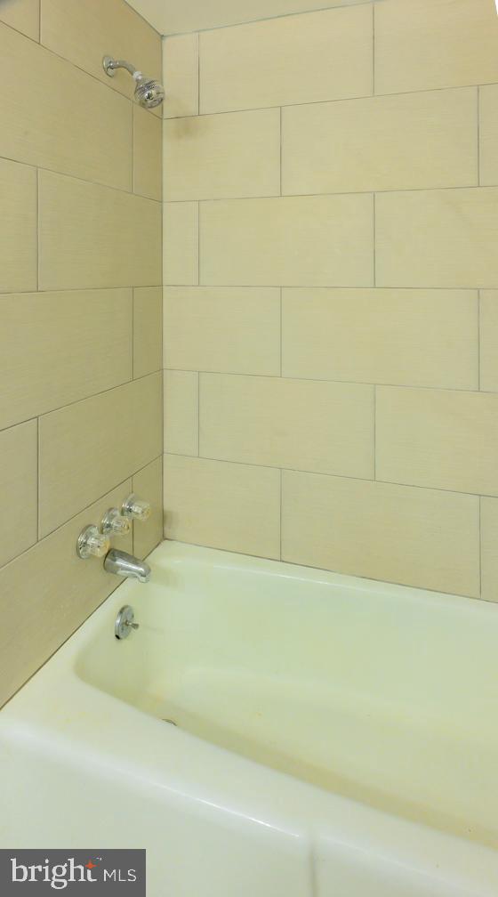 GLENWAYE GARDENS - Residential