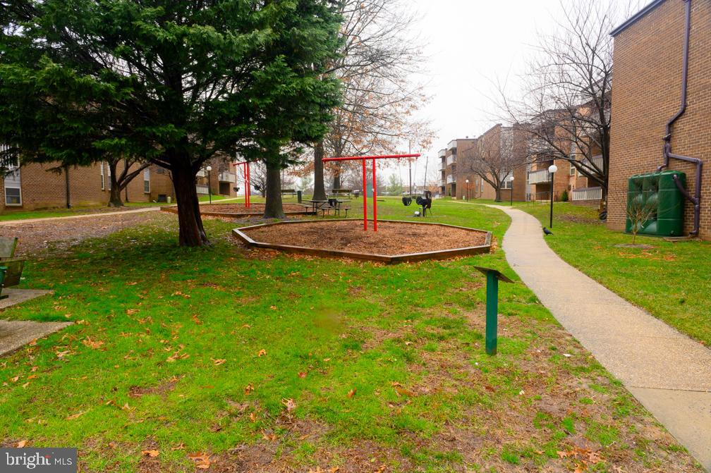 GLENWAYE GARDENS - Residential