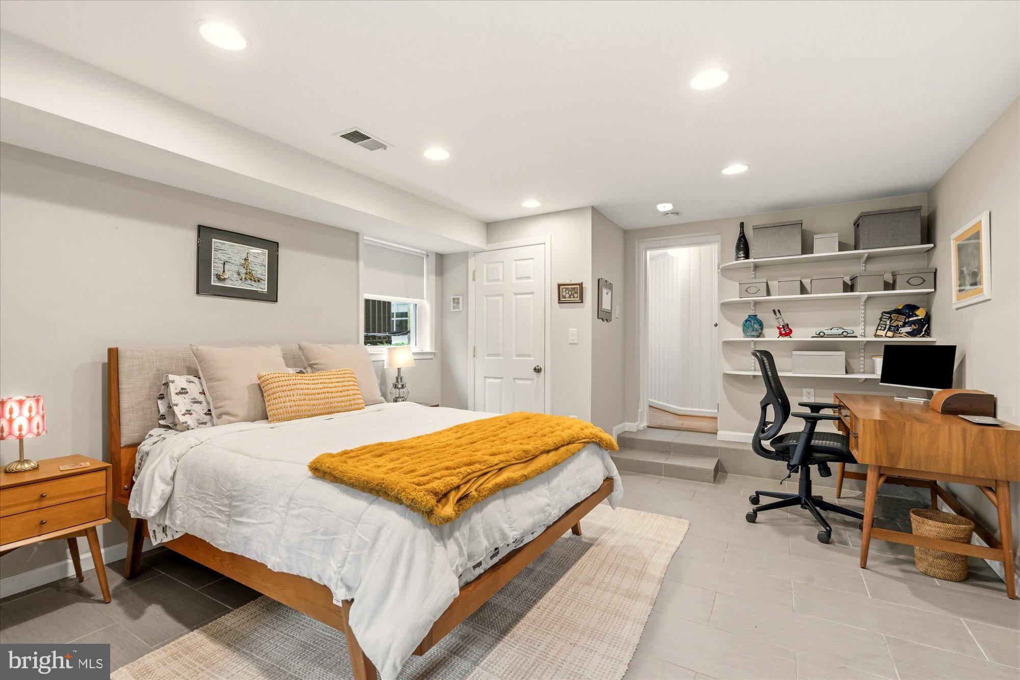 BEVERLEY HILLS - Residential