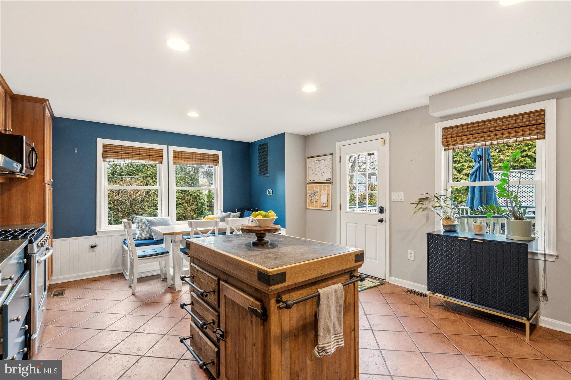 BEVERLEY HILLS - Residential