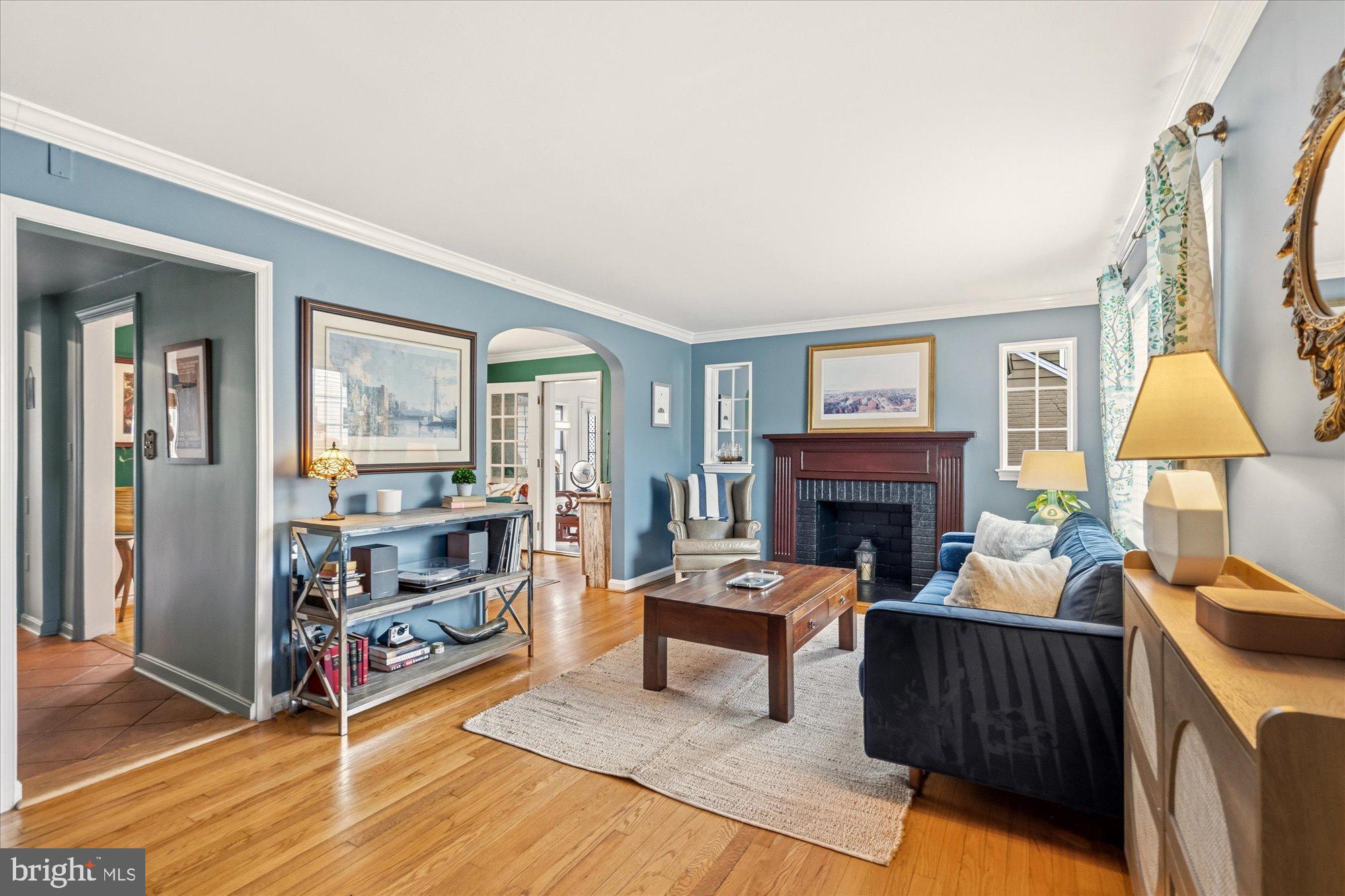 BEVERLEY HILLS - Residential