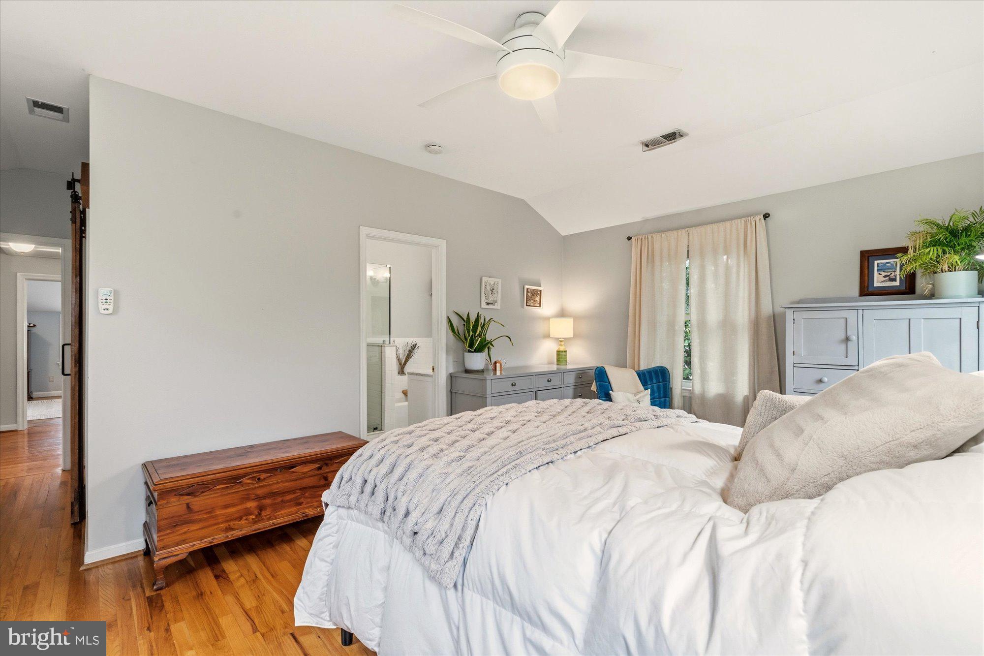 BEVERLEY HILLS - Residential