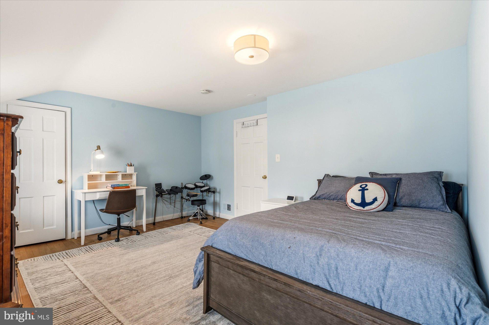 BEVERLEY HILLS - Residential