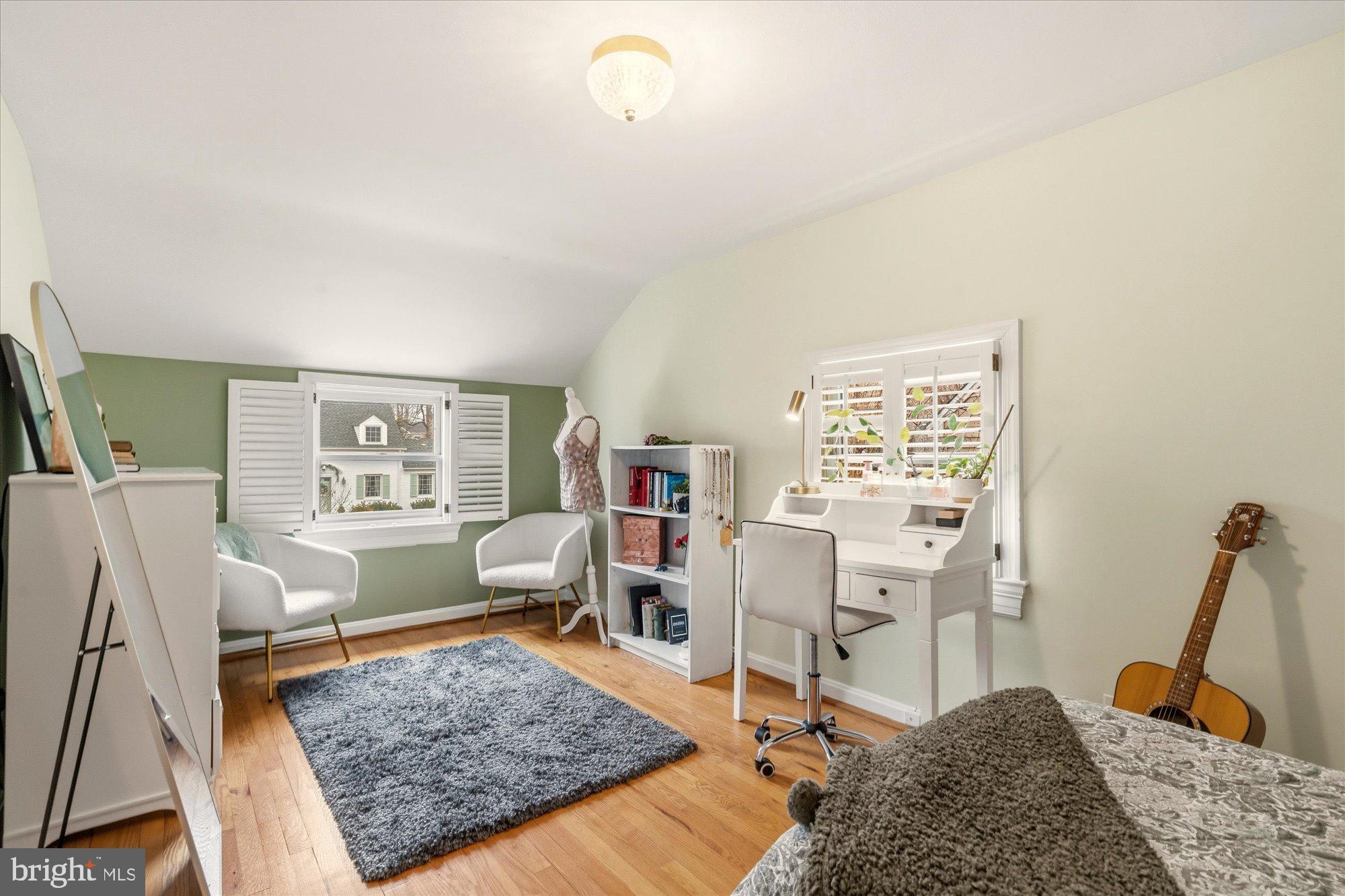 BEVERLEY HILLS - Residential