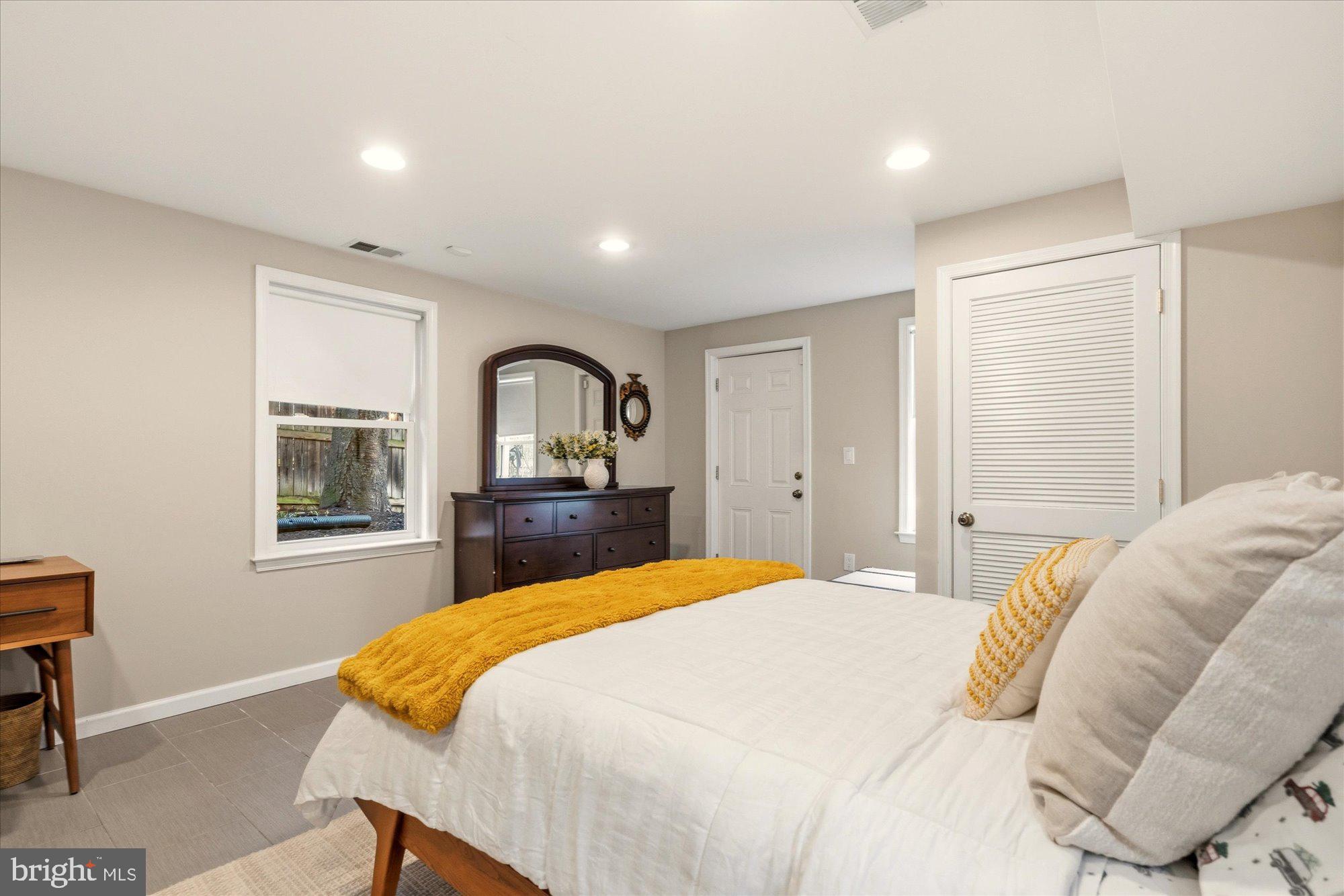 BEVERLEY HILLS - Residential