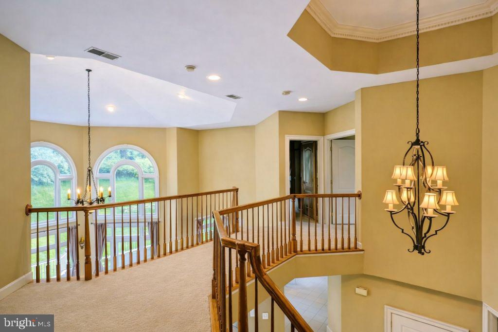 BEACON HILL - Residential