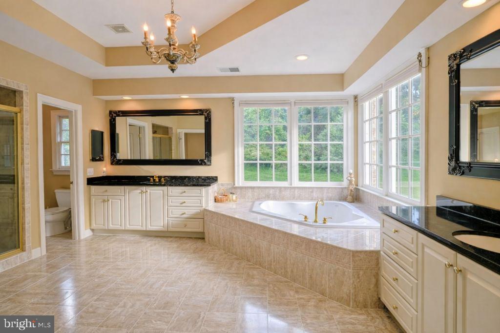 BEACON HILL - Residential