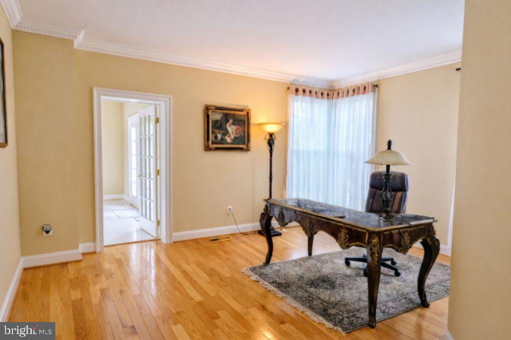 BEACON HILL - Residential