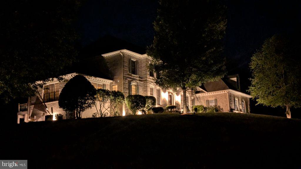 BEACON HILL - Residential