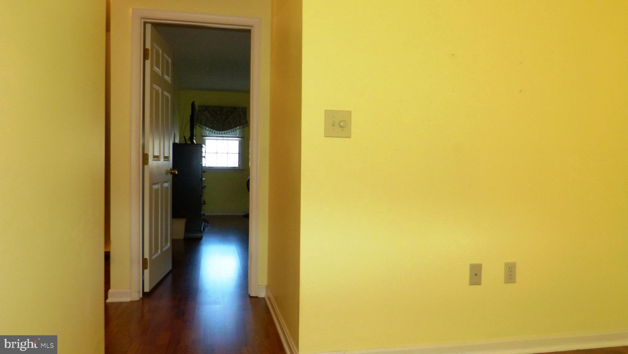 STONEGATE VILLAGE - Residential