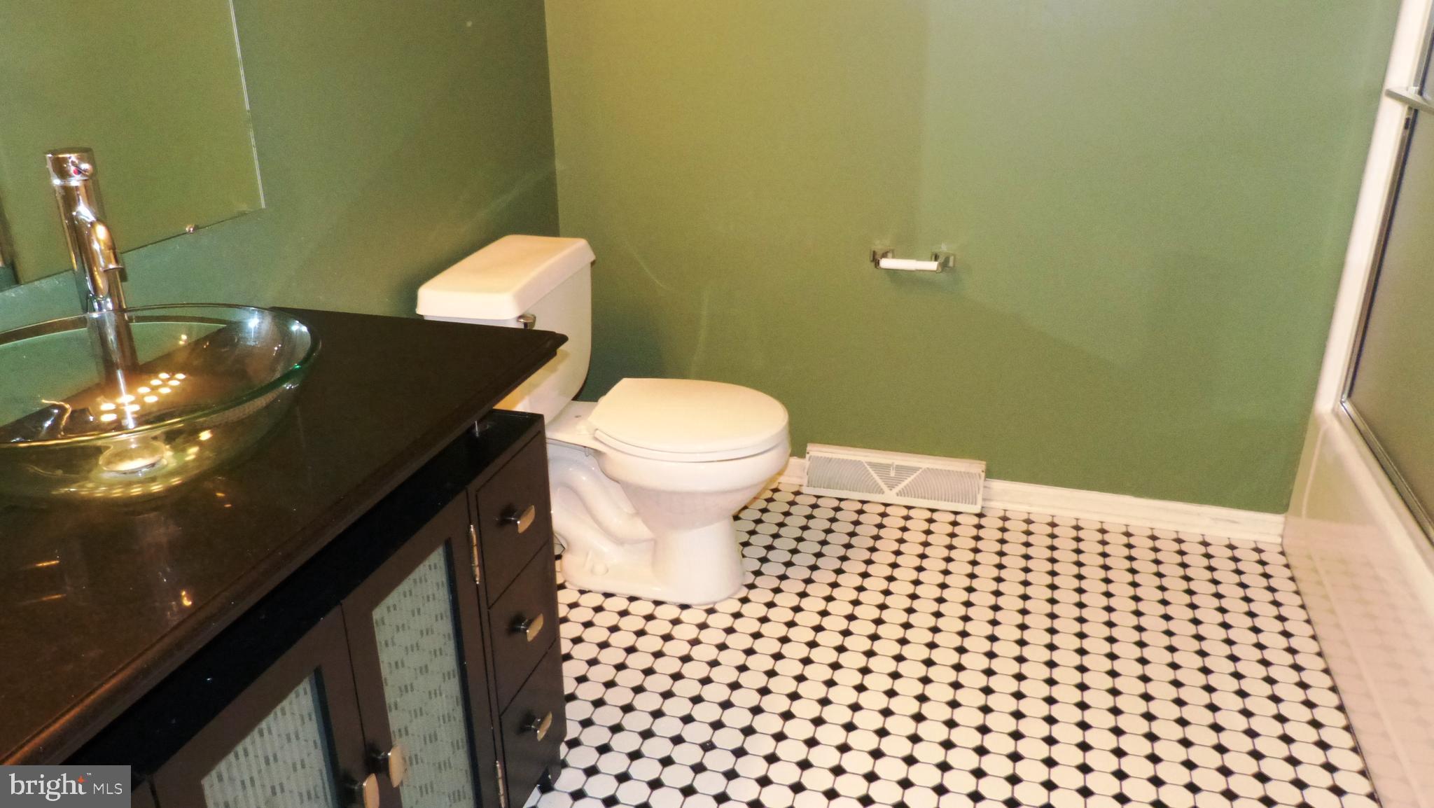 STONEGATE VILLAGE - Residential