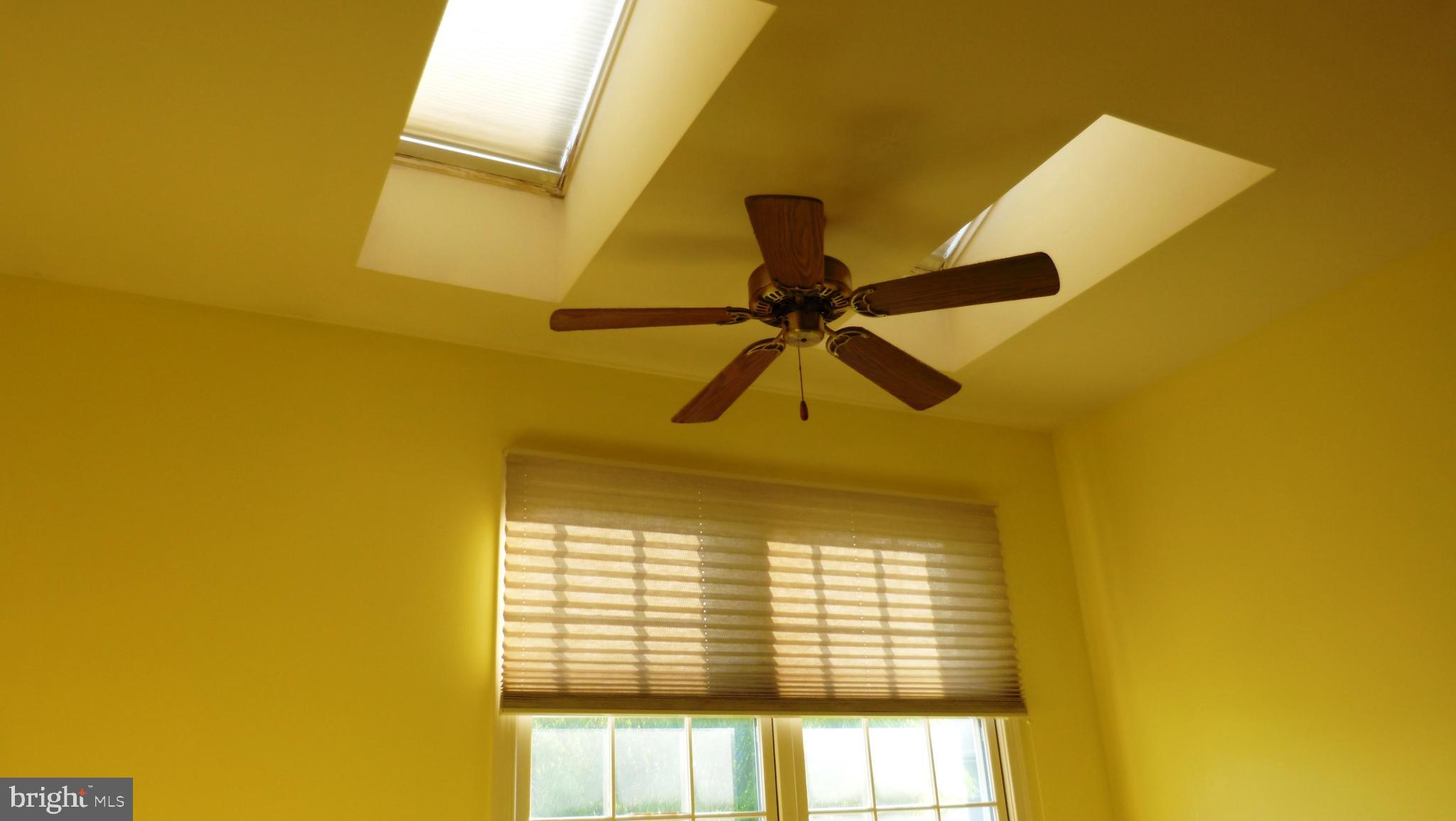 STONEGATE VILLAGE - Residential