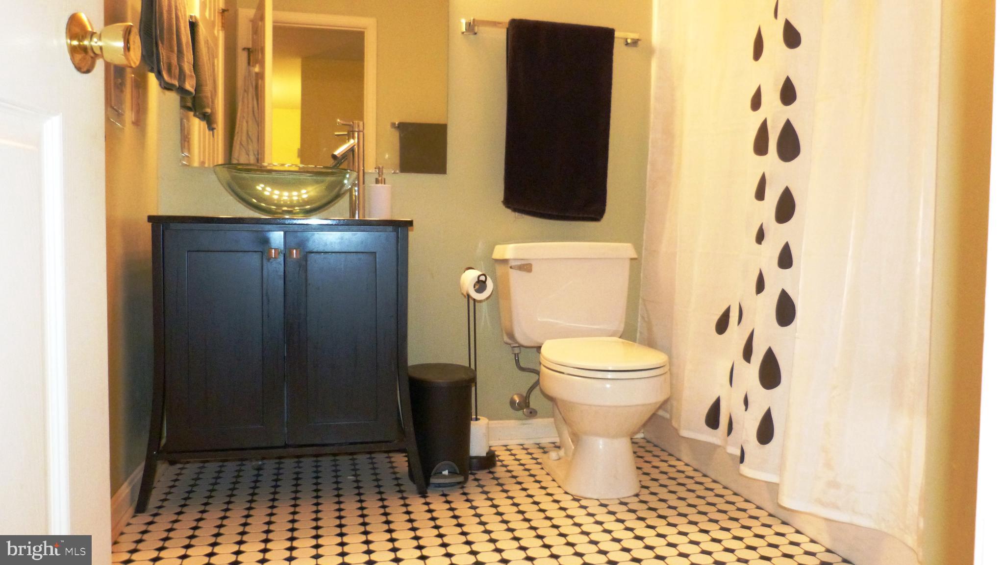 STONEGATE VILLAGE - Residential