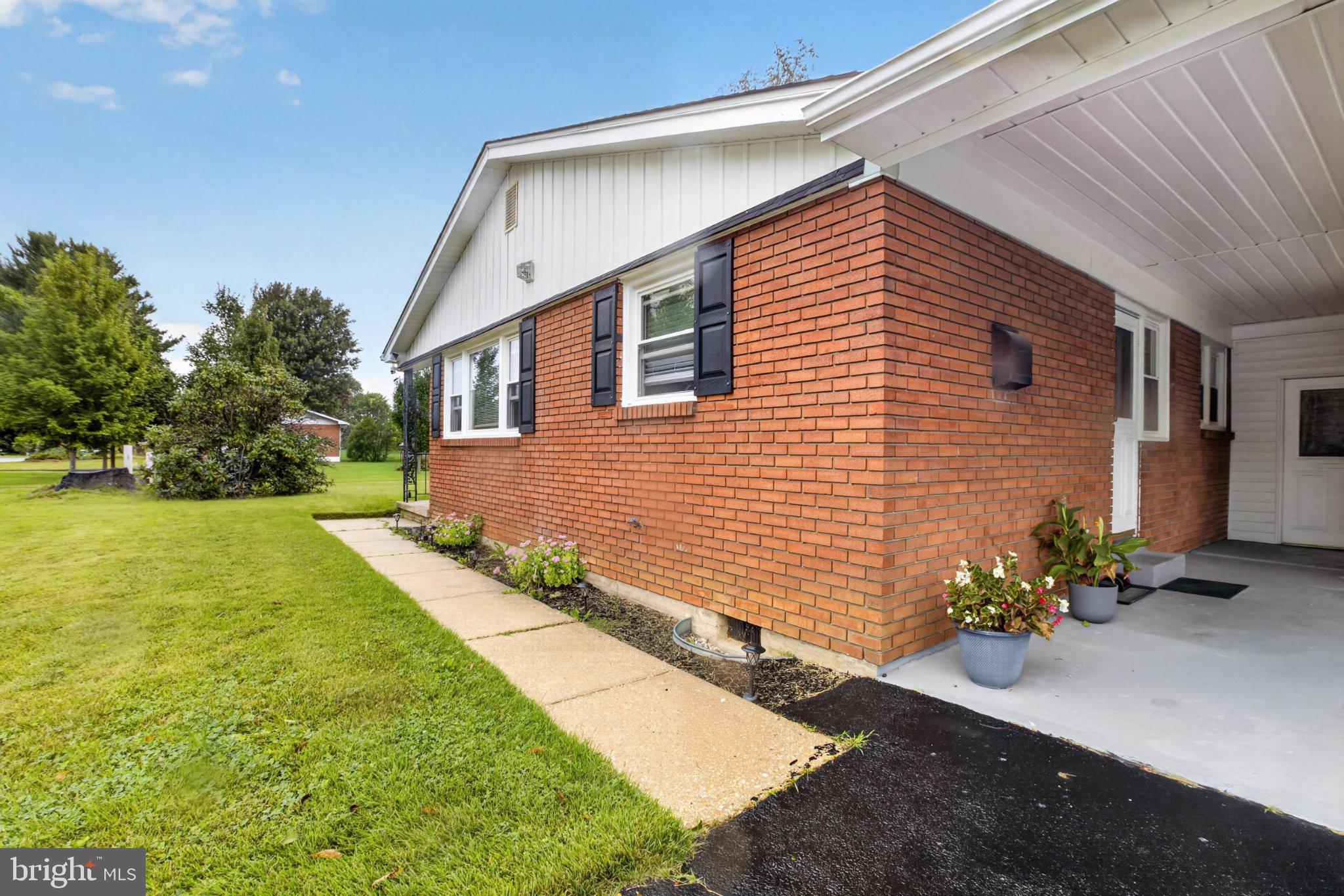 219 GORDY PLACE