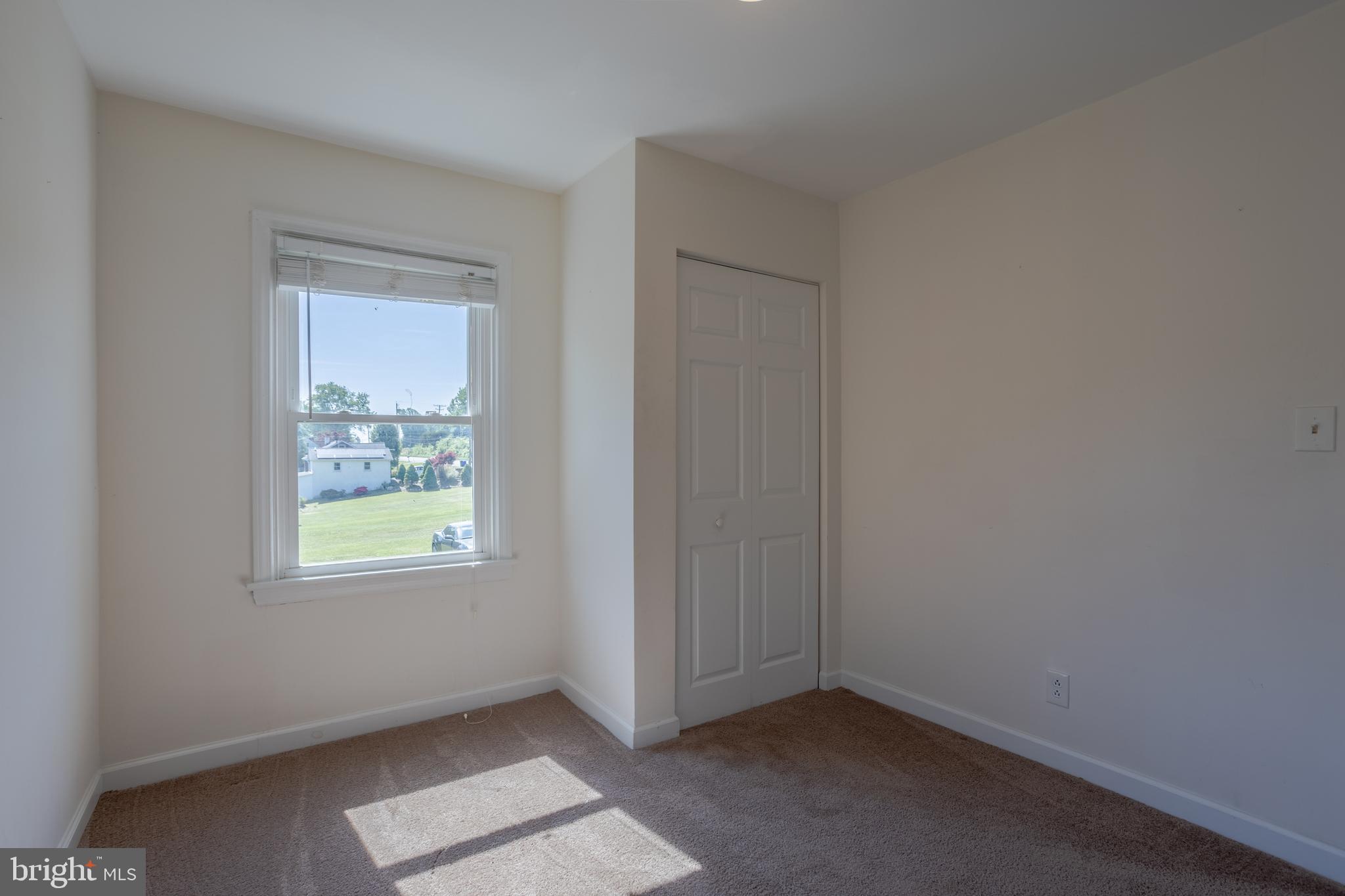ABERDEEN HILLS - Residential