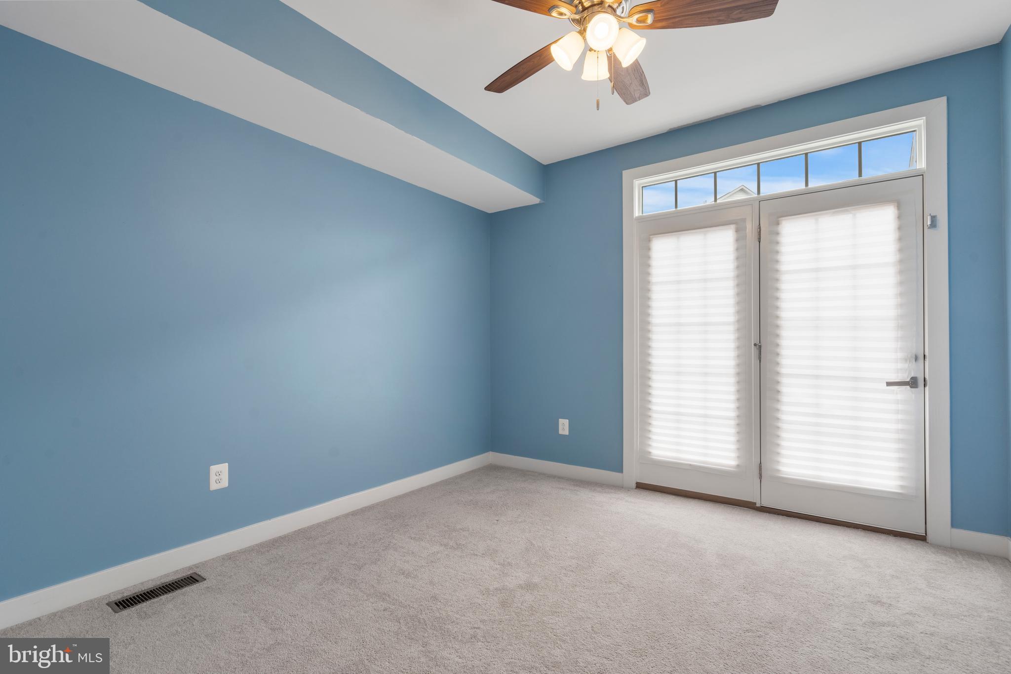 OAKDALE VILLAGE - Residential Lease