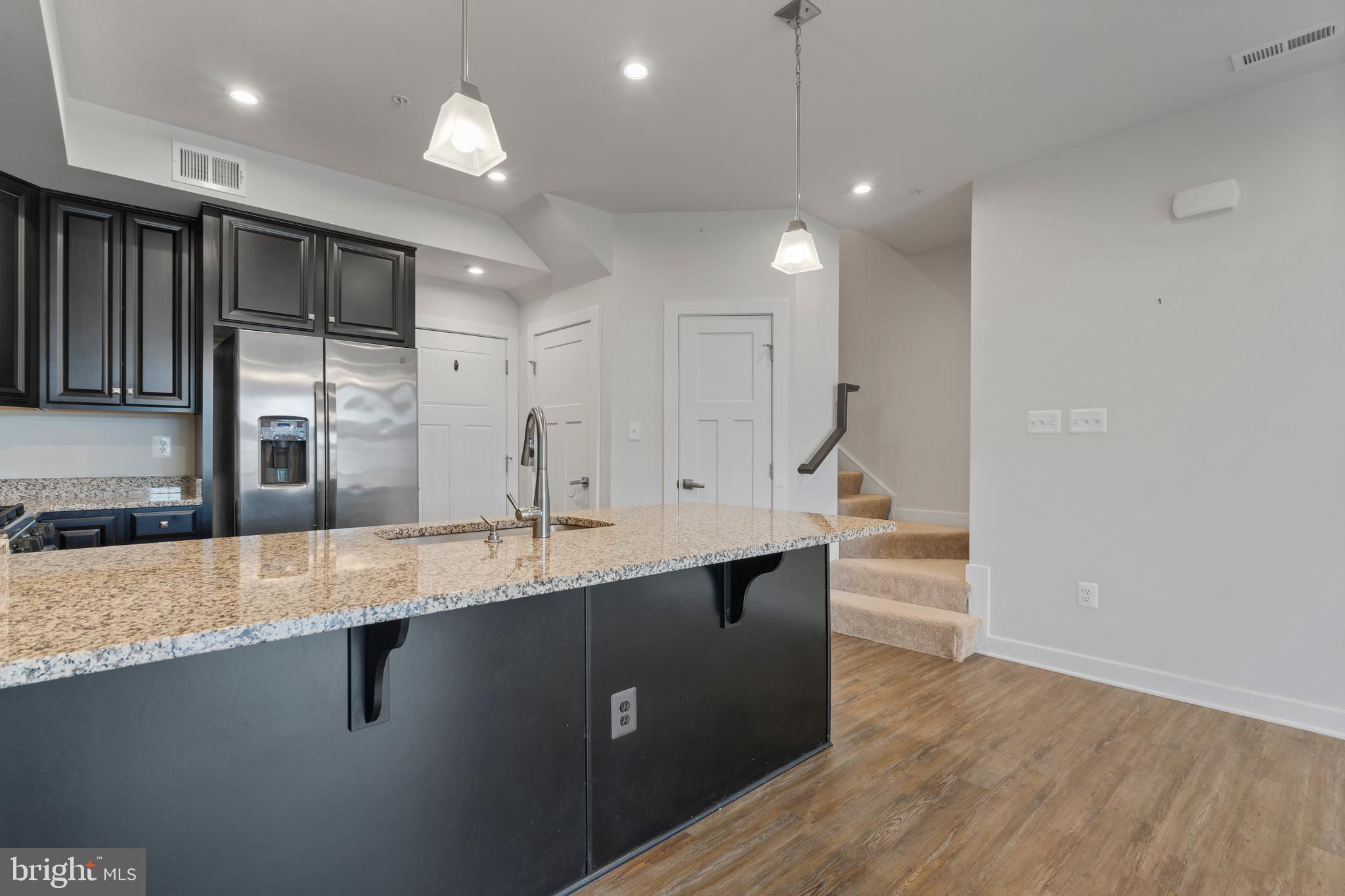 OAKDALE VILLAGE - Residential Lease