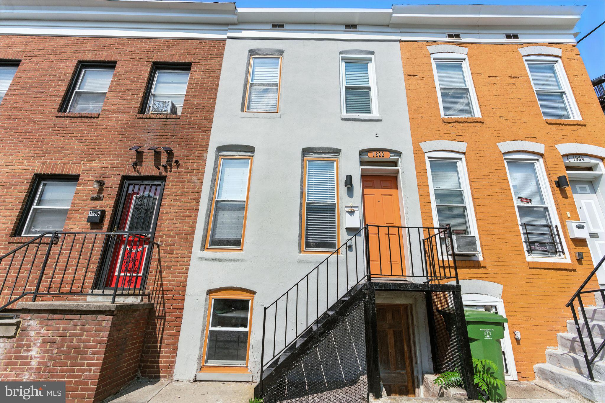 Welcome to your beautifully renovated Baltimore rowhouse, ideally located in the heart of the vibrant Greenmount West community. Fully renovated in 2021, this one-bedroom, one-bath home offers a perfect blend of historic charm and contemporary comfort—ideal for those seeking low-maintenance living in a walkable, artsy neighborhood.
Step inside to discover exposed brick, sleek finishes, and thoughtful updates throughout. The open main level features a modern kitchen with stainless steel appliances and a cozy dining area—perfect for hosting or unwinding. Natural light pours in through front and rear windows, highlighting the home’s clean, modern aesthetic.
Upstairs, you’ll find a spacious primary suite that can function as a true master retreat with enough space for a home office or lounge area. The updated bathroom includes modern fixtures. The basement houses the laundry area and provides extra space for storage or a creative studio.
Outside, enjoy a private fenced backyard ideal for entertaining or relaxing after a day in the city. This home is just blocks from Penn Station, making commuting a breeze, and is surrounded by pocket parks, local coffee shops, art studios, and the best of Station North’s creative energy.
Don’t miss the opportunity to live in one of Baltimore’s most exciting neighborhoods. Schedule your showing today!