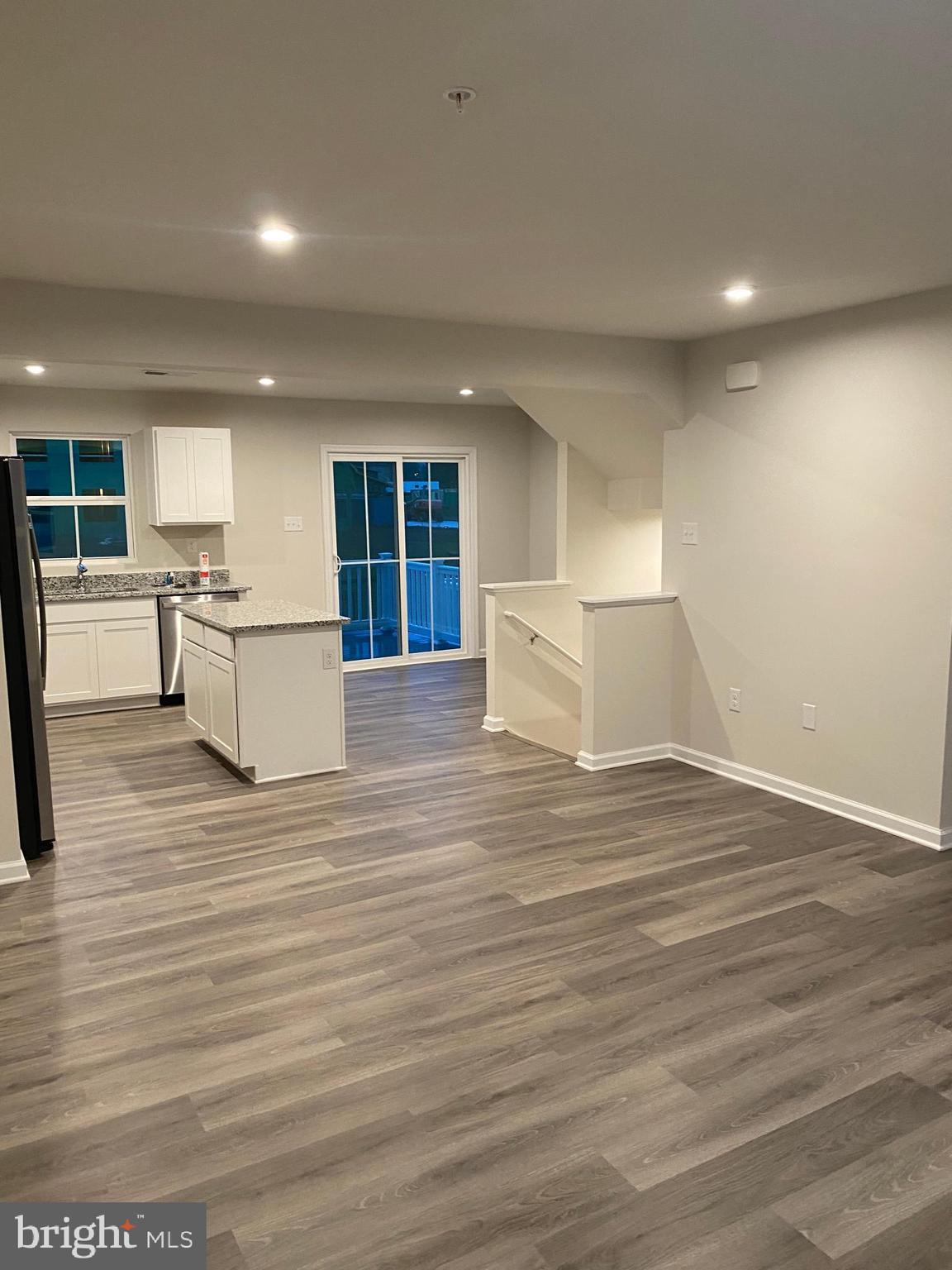 SANATOGA CROSSING - Residential Lease