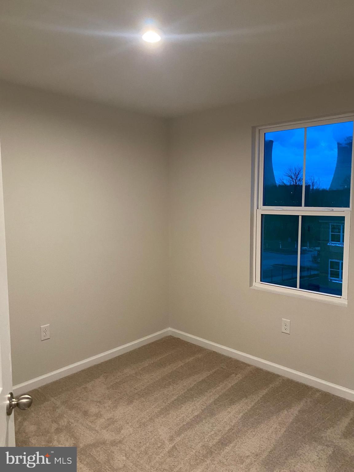 SANATOGA CROSSING - Residential Lease