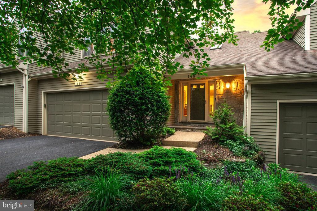 Photo of 148 Deer Ford Drive, LANCASTER, PA 17601 (MLS # PALA2070692)