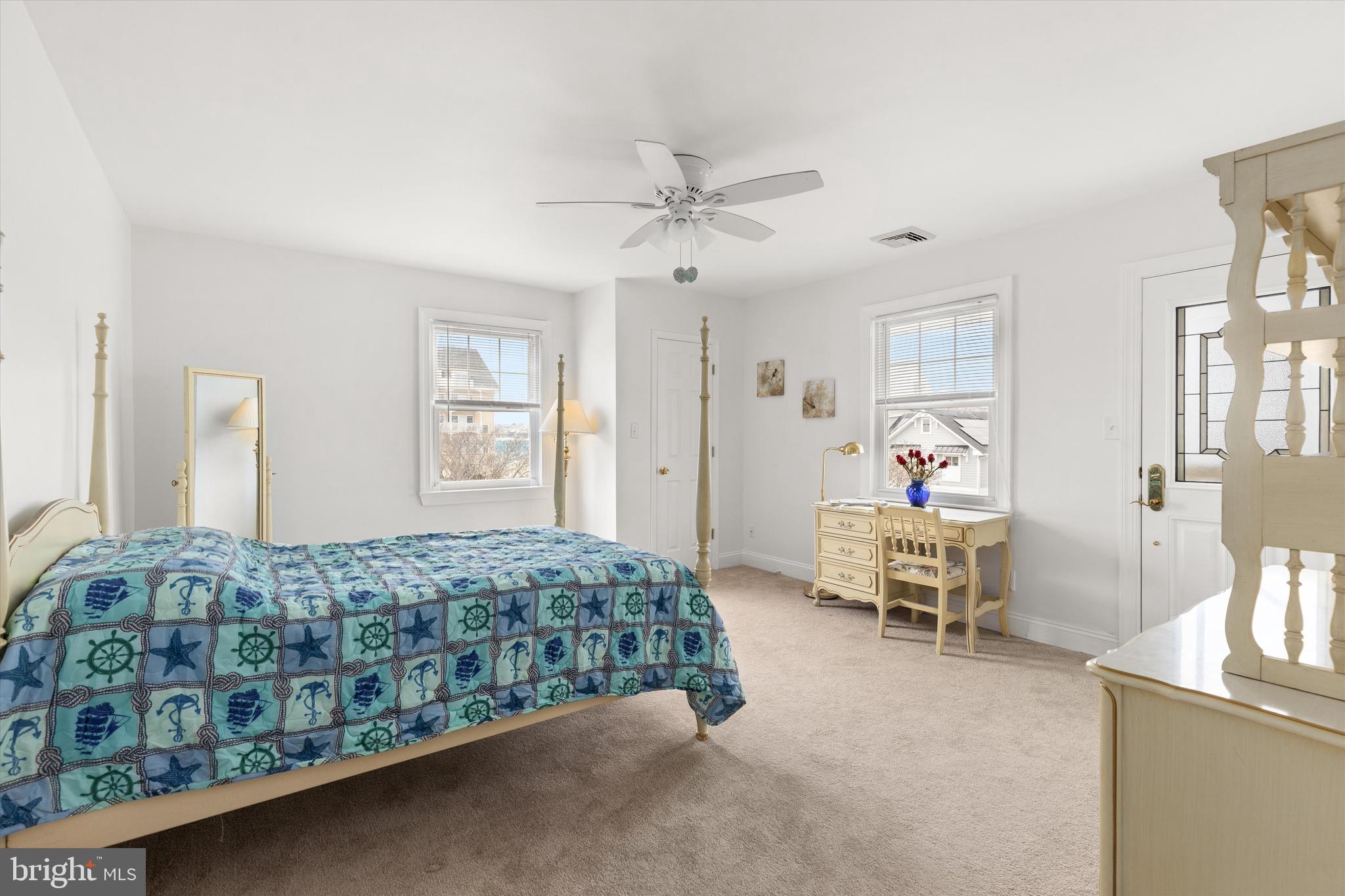 DOWNTOWN OC - Residential