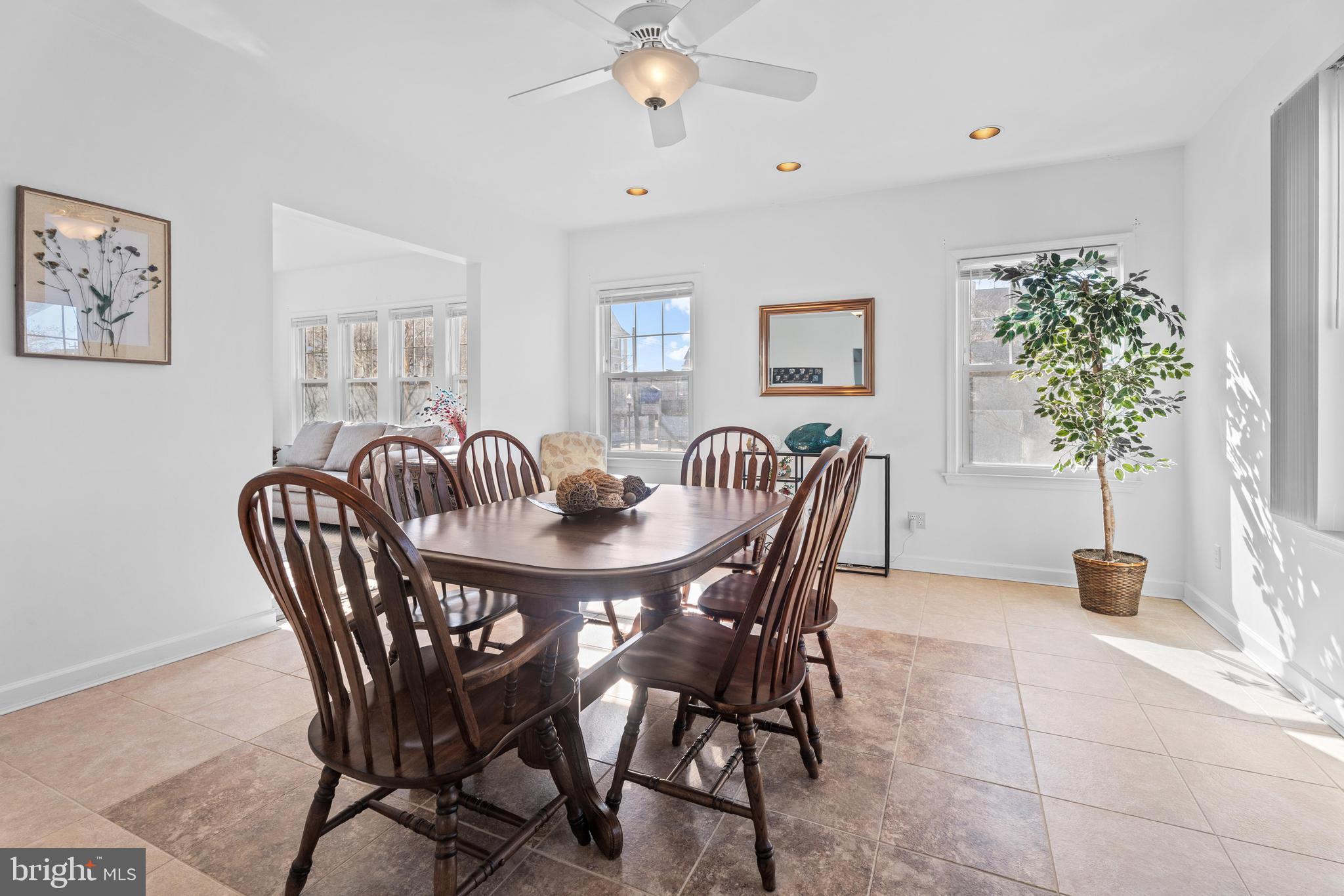 DOWNTOWN OC - Residential