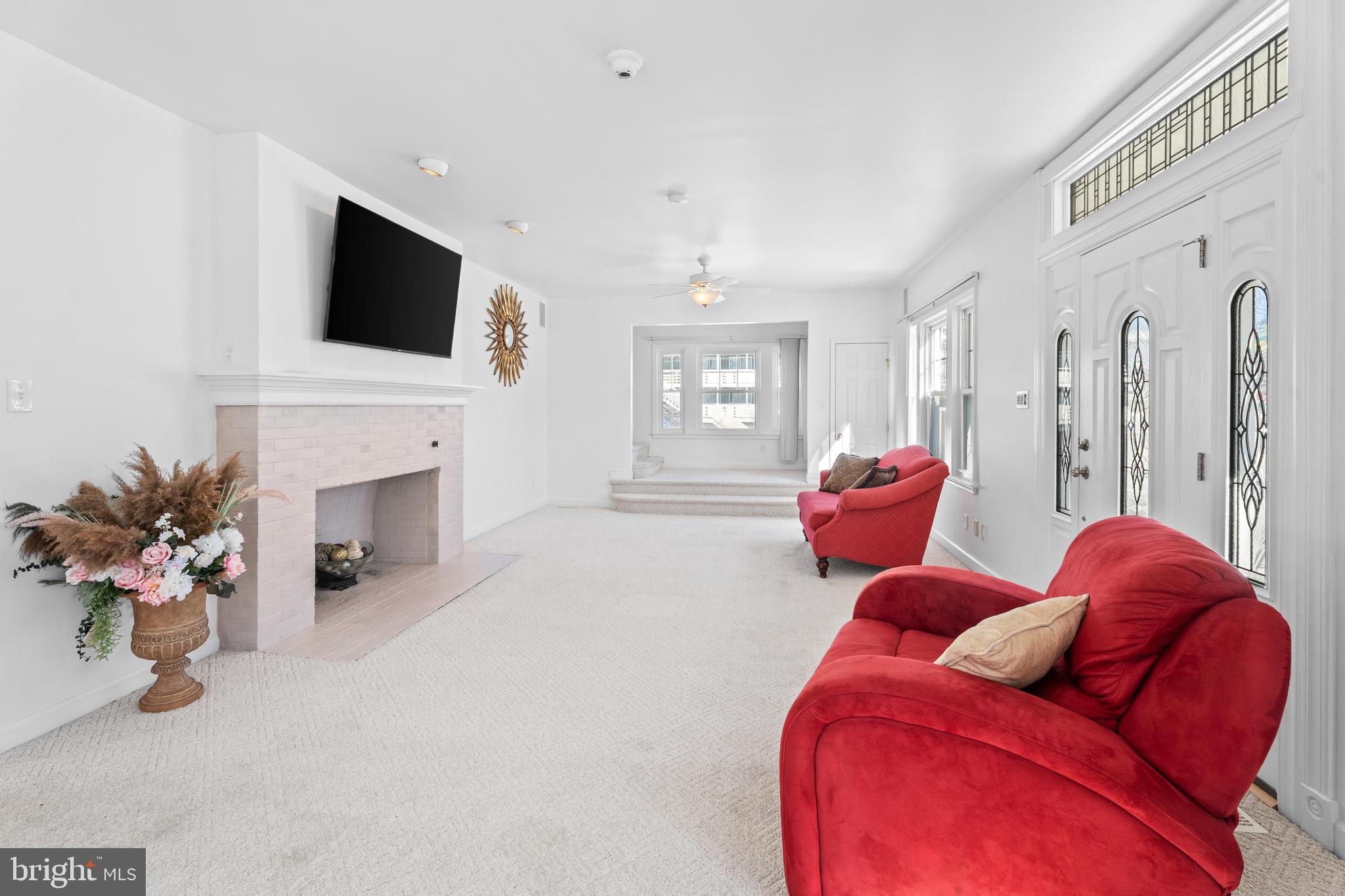 DOWNTOWN OC - Residential