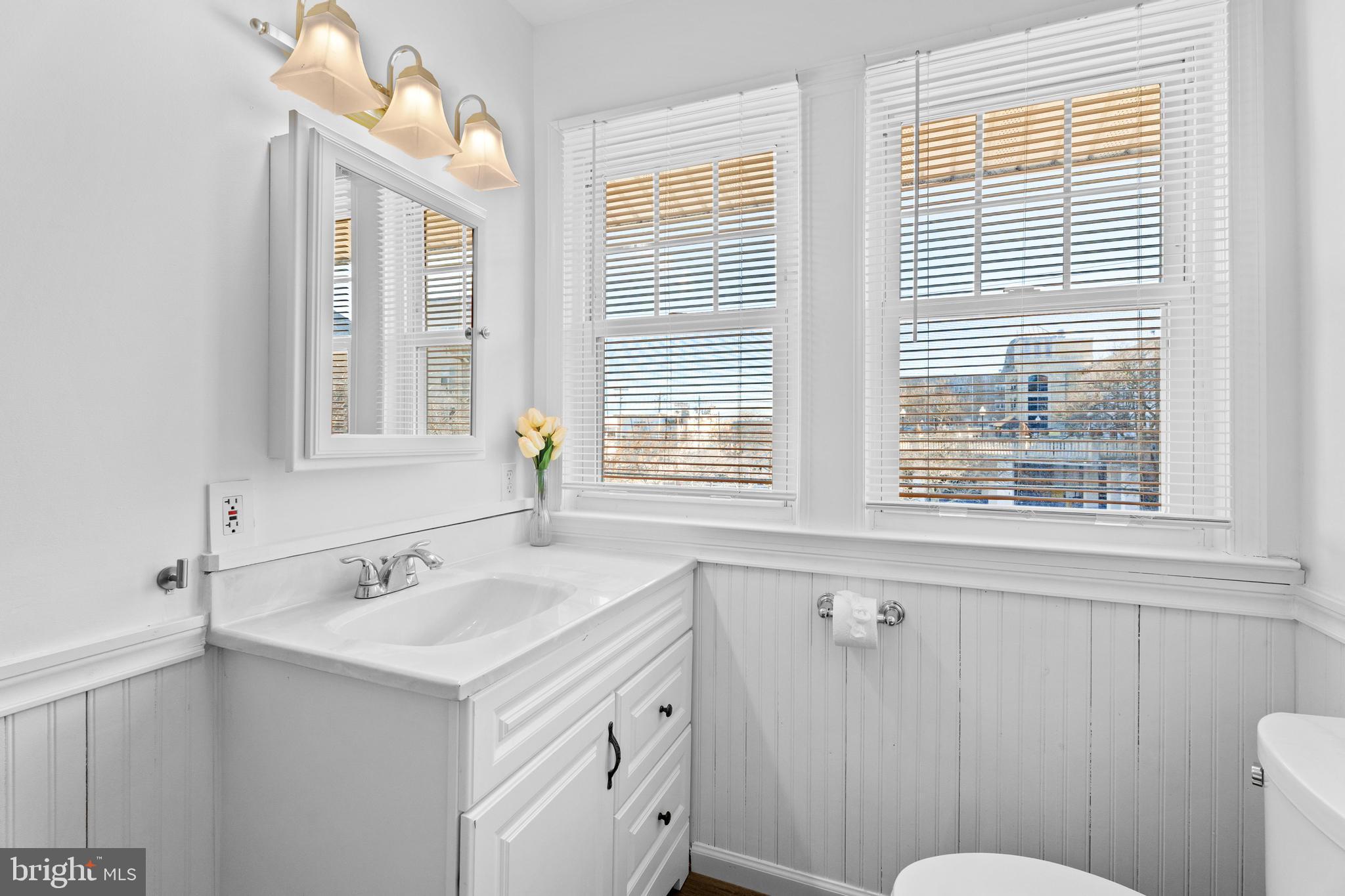 DOWNTOWN OC - Residential