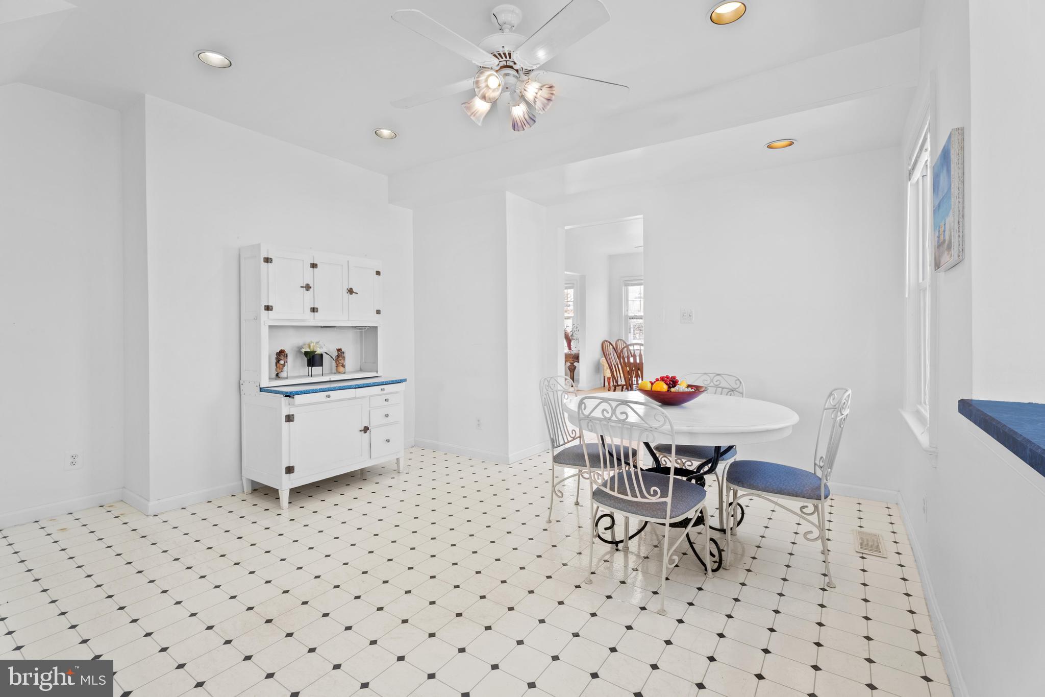 DOWNTOWN OC - Residential