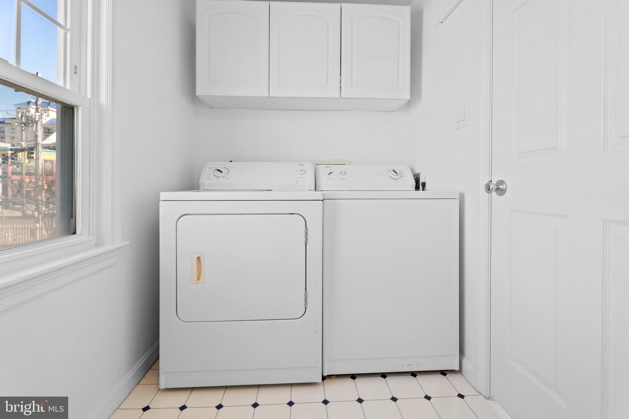 DOWNTOWN OC - Residential