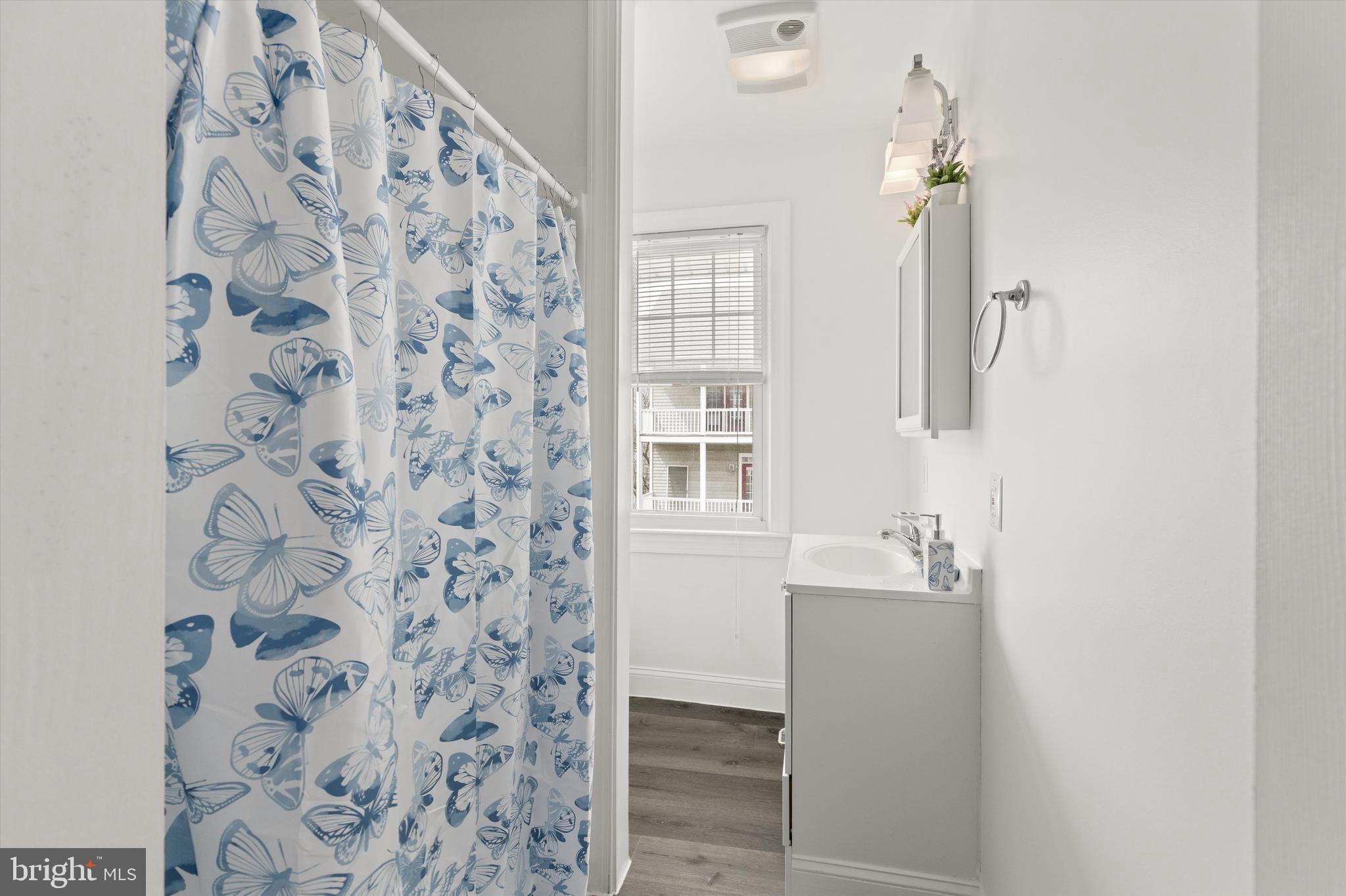 DOWNTOWN OC - Residential