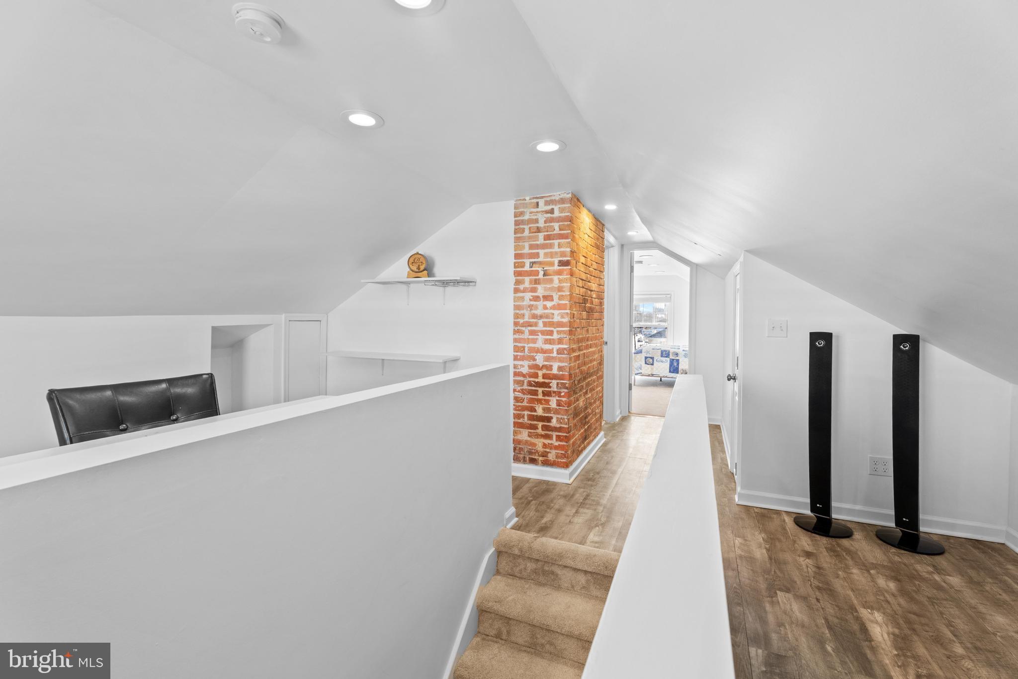 DOWNTOWN OC - Residential