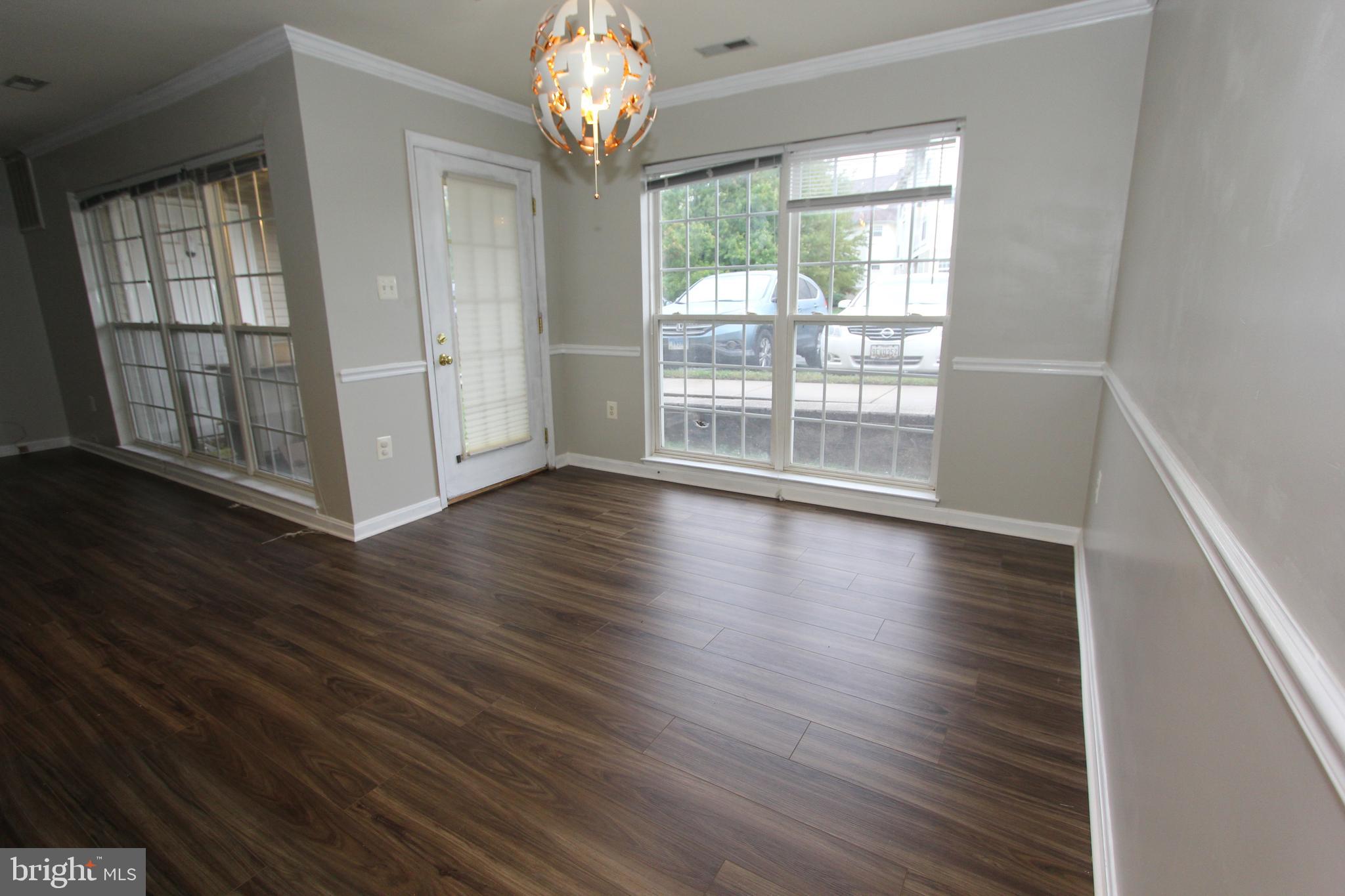 ECHO GLEN - Residential