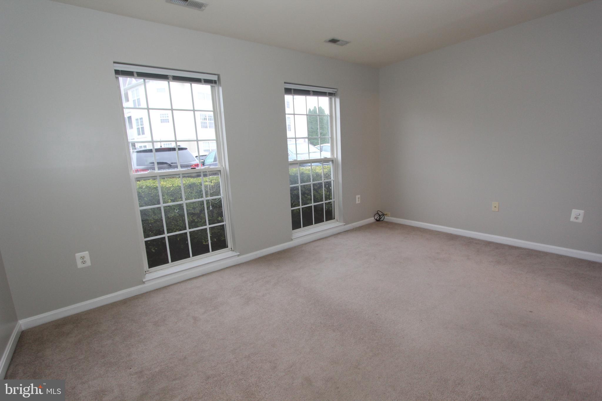 ECHO GLEN - Residential