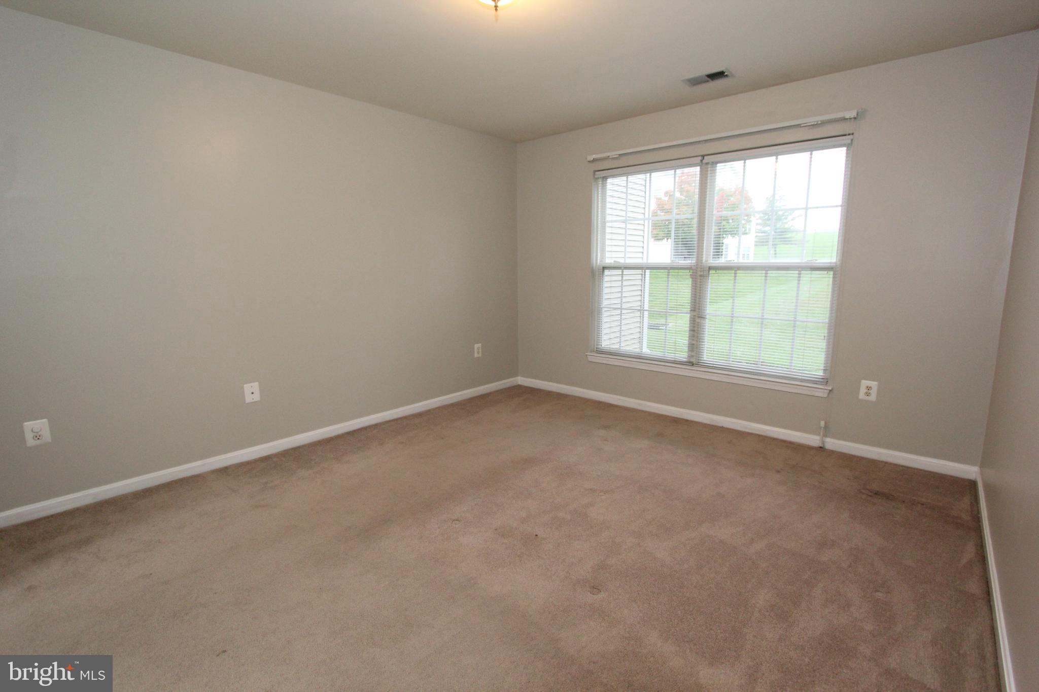 ECHO GLEN - Residential