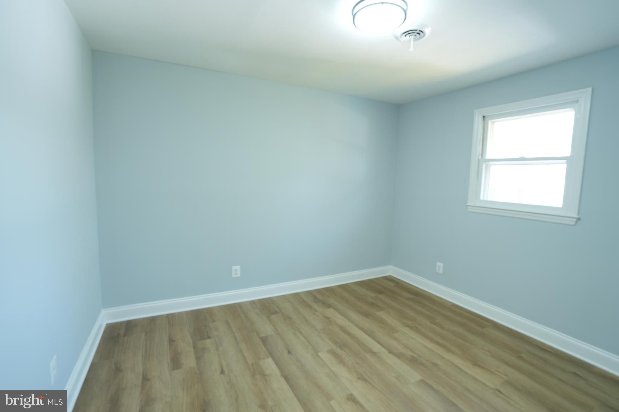 WOODLAWN HEIGHTS - Residential