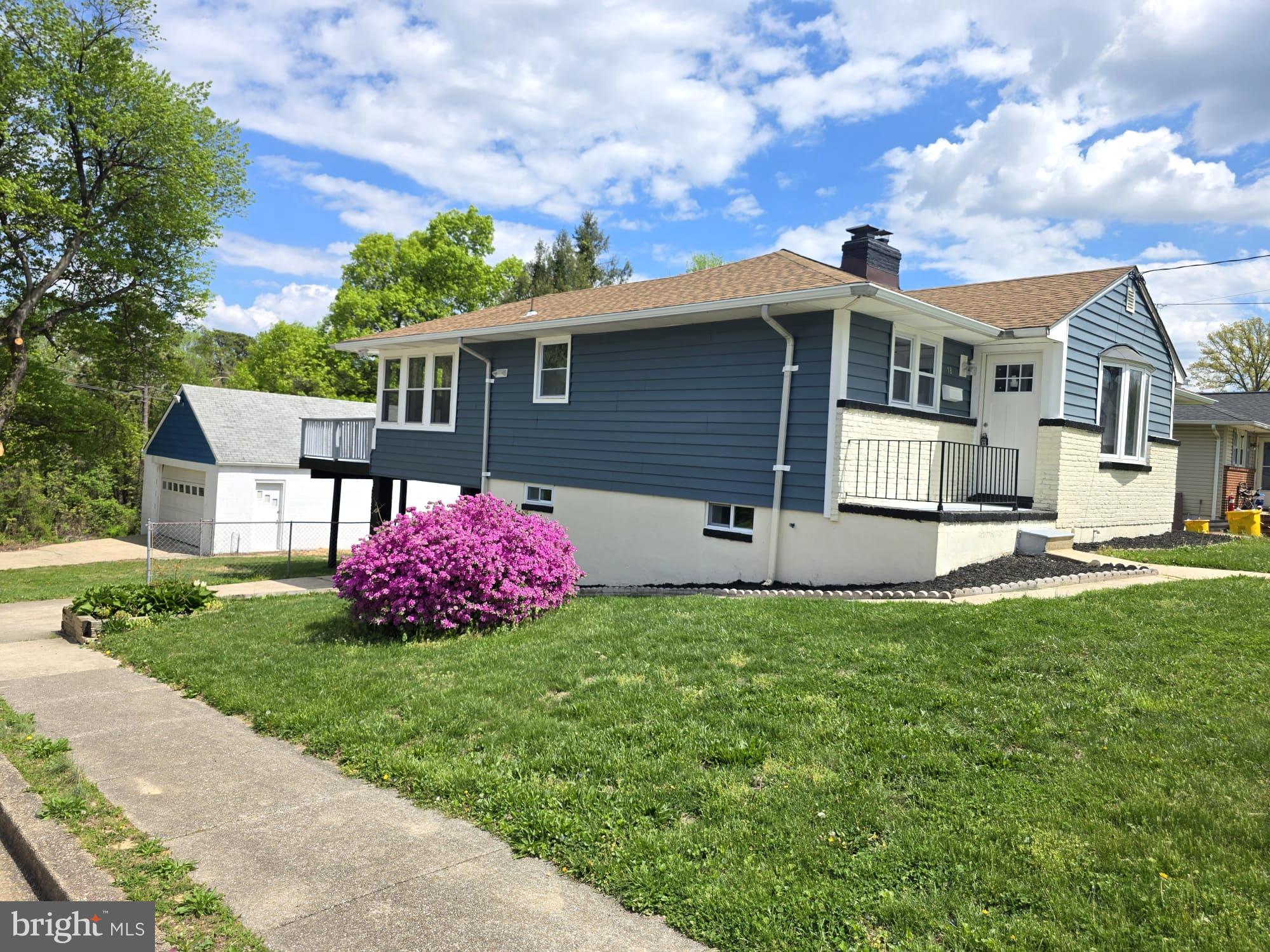 WOODLAWN HEIGHTS - Residential