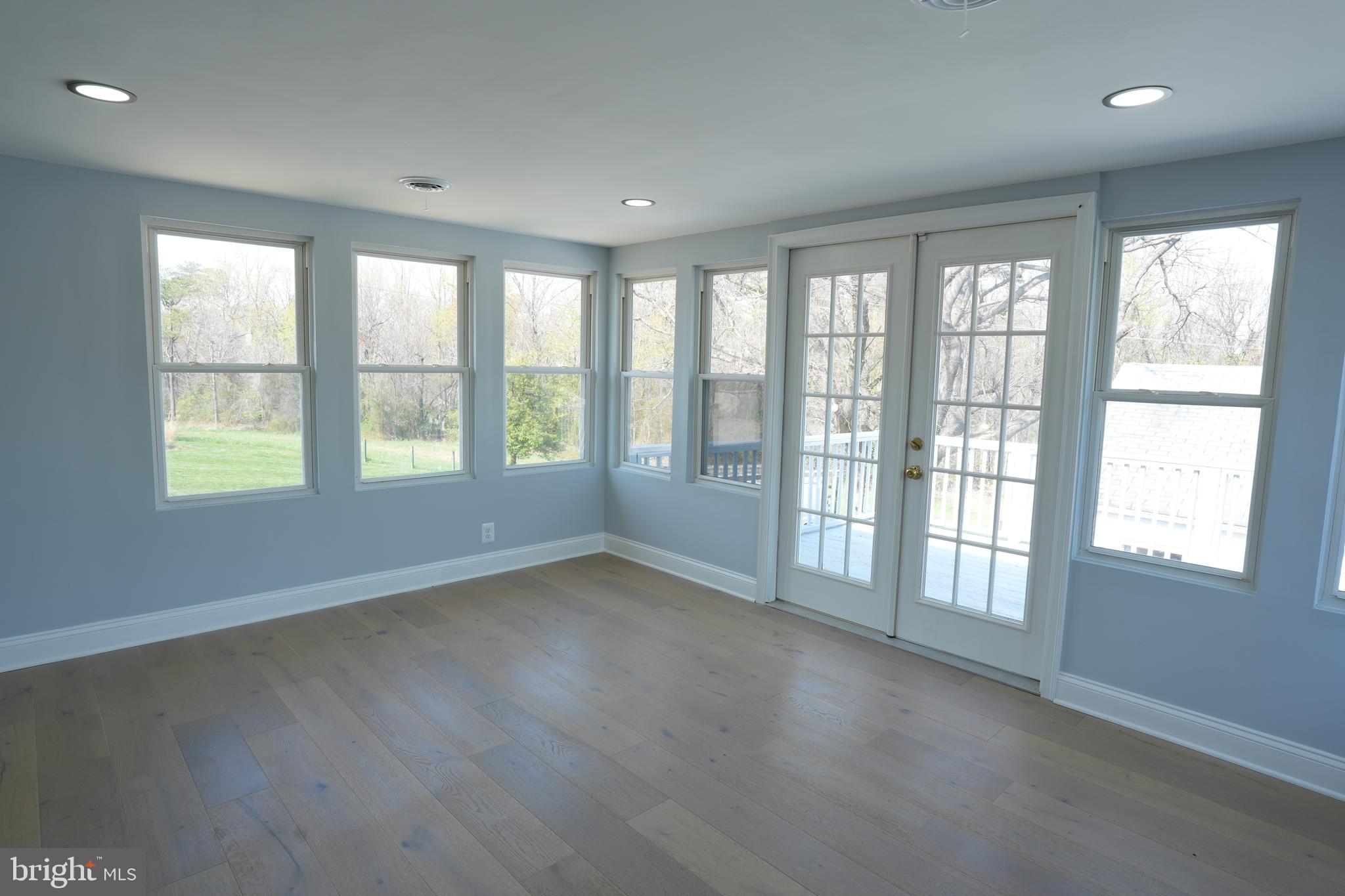 WOODLAWN HEIGHTS - Residential