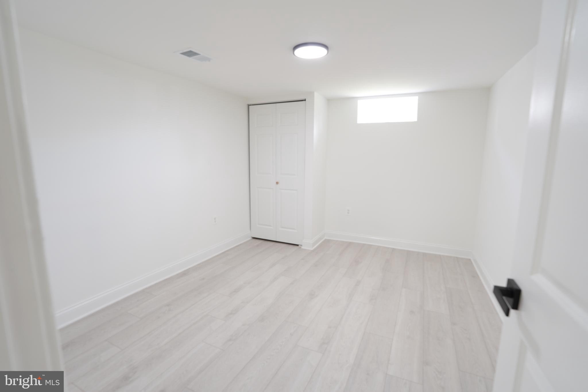 WOODLAWN HEIGHTS - Residential