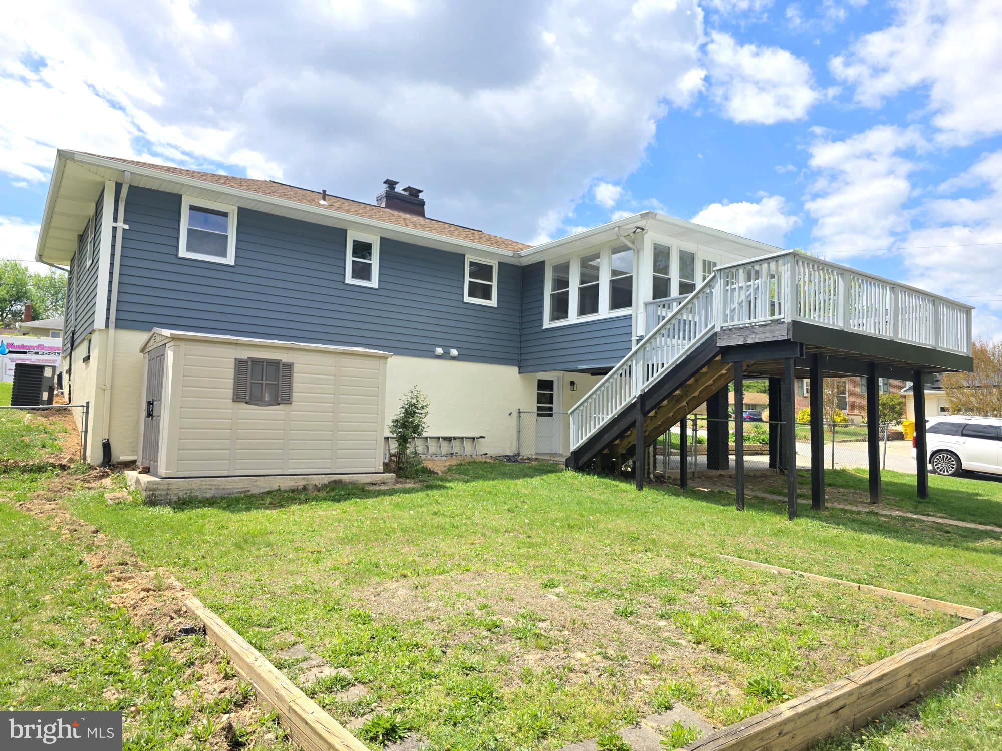 WOODLAWN HEIGHTS - Residential