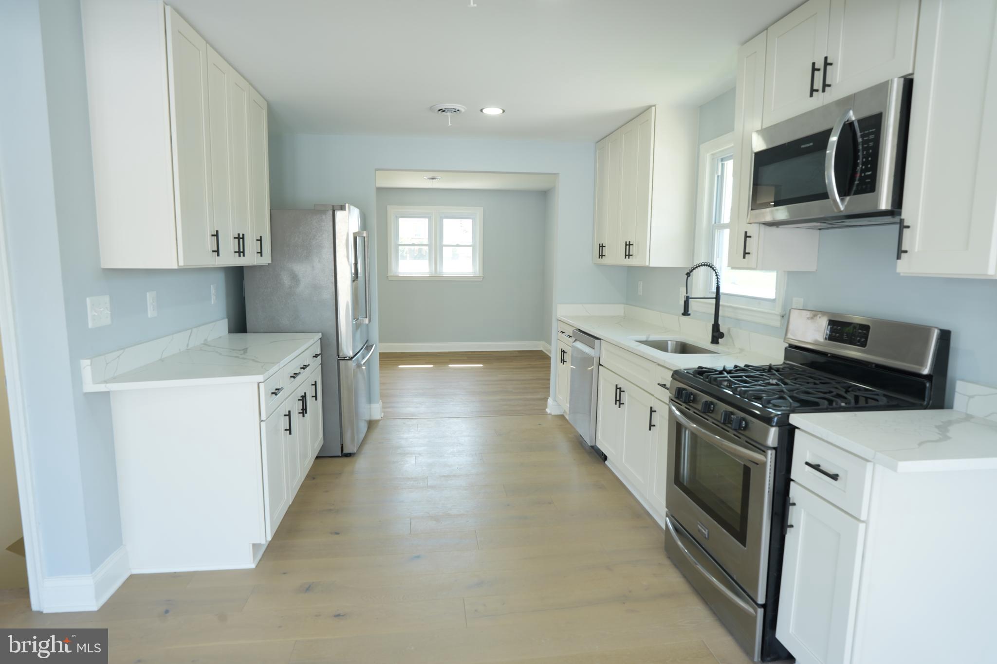 WOODLAWN HEIGHTS - Residential