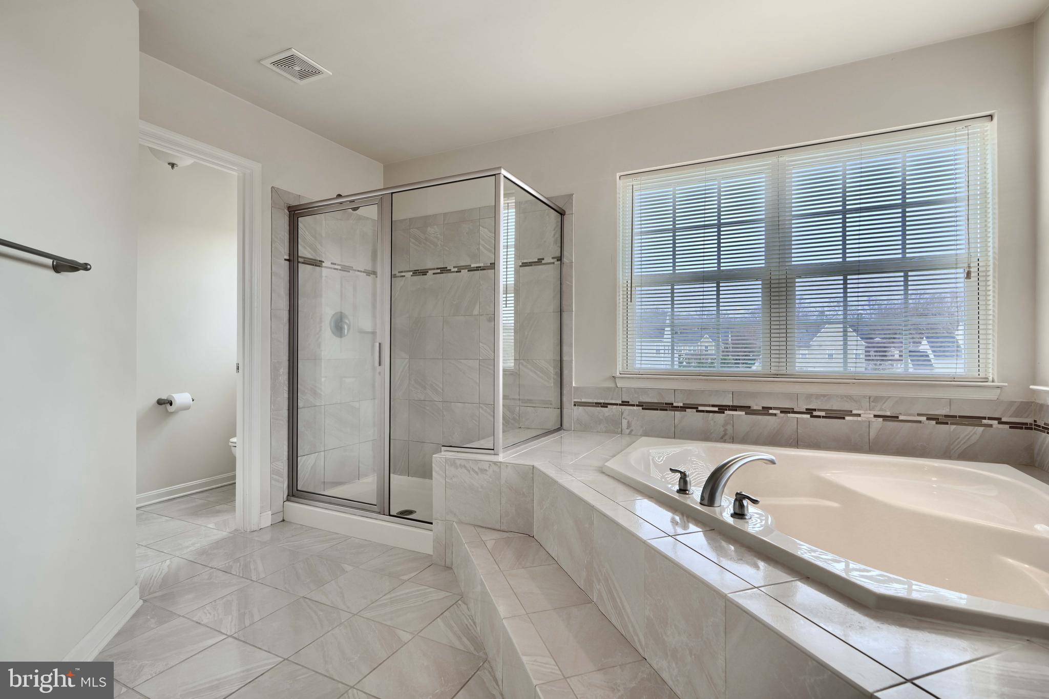 MAGNOLIA GLEN - Residential Lease