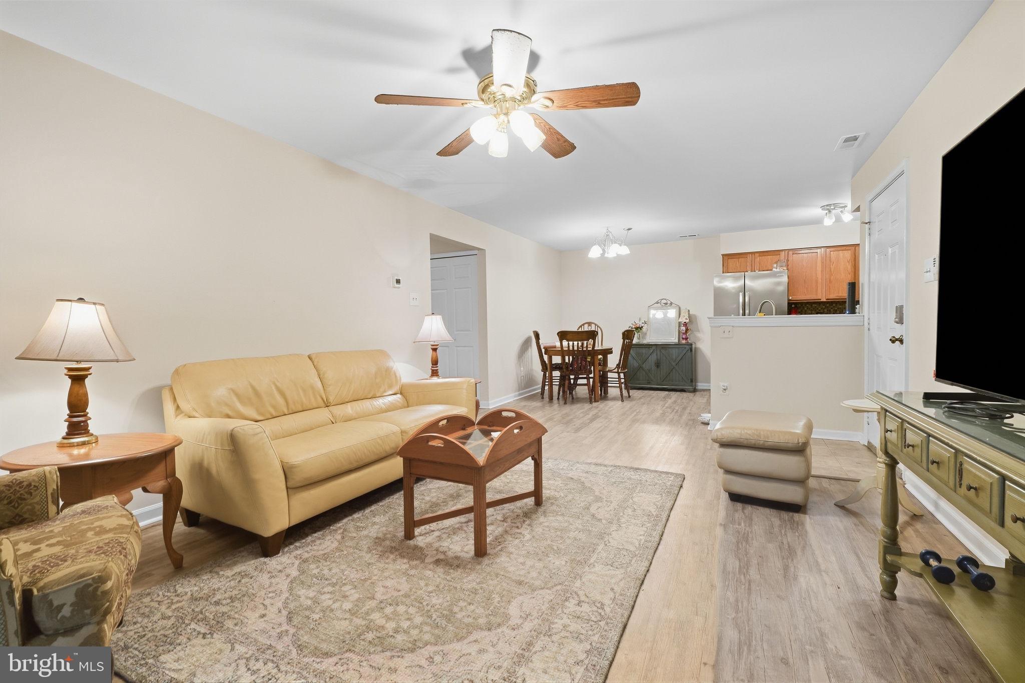 1303 TRISTRAM CIRCLE
