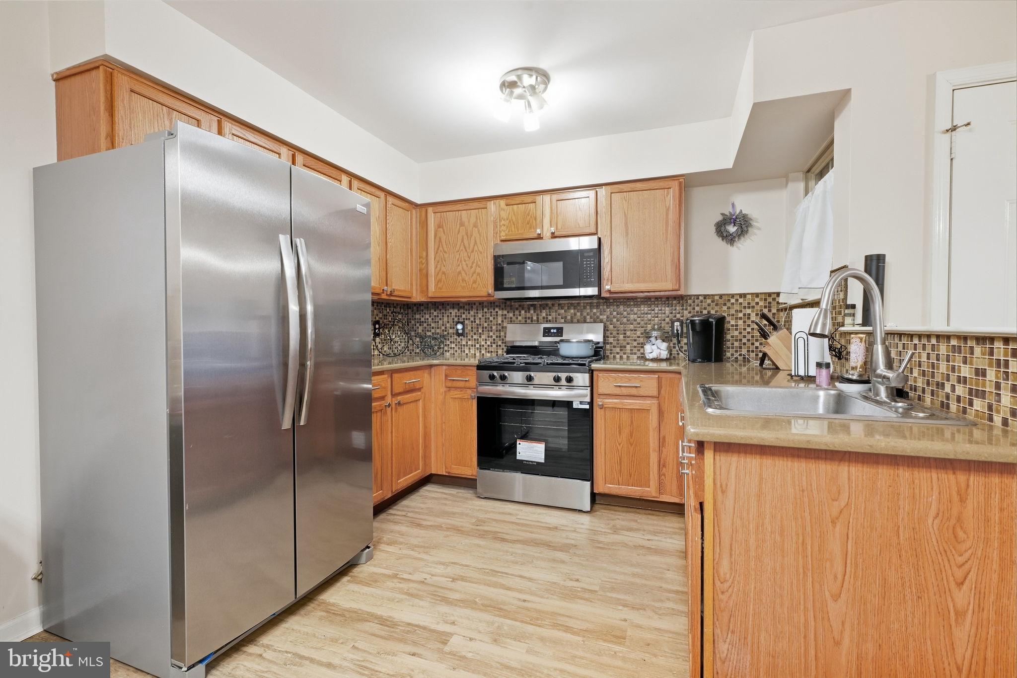 1303 TRISTRAM CIRCLE