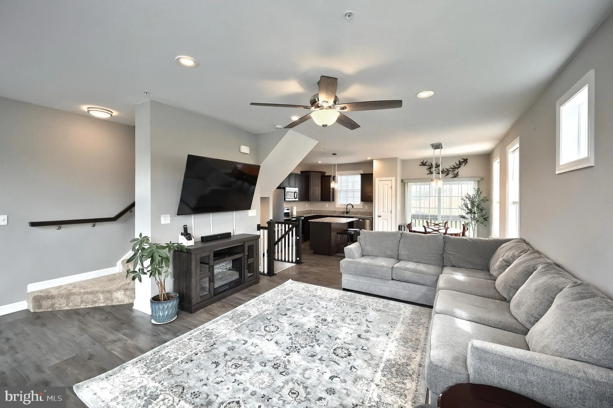 Red Lion, Pennsylvania 17356, United States, 3 Bedrooms Bedrooms, ,3 BathroomsBathrooms,Residential,Active,112016