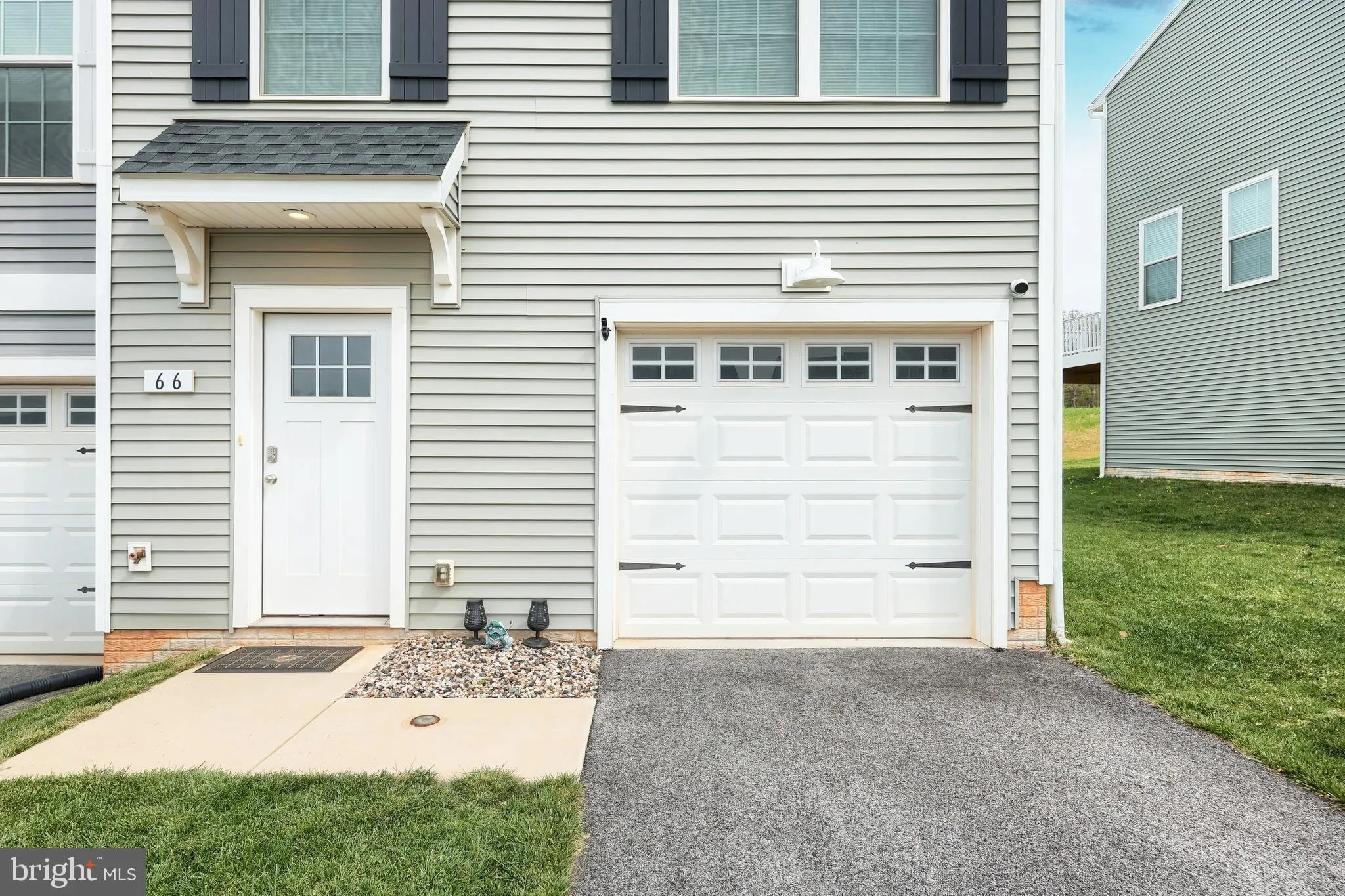 Red Lion, Pennsylvania 17356, United States, 3 Bedrooms Bedrooms, ,3 BathroomsBathrooms,Residential,Active,112016